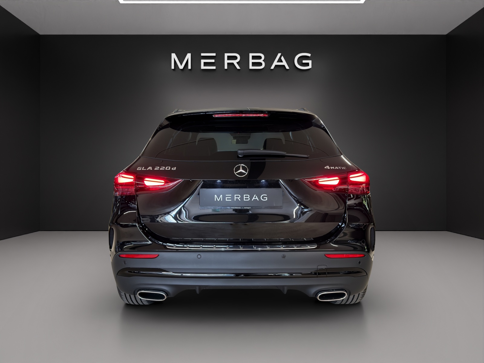 MERCEDES-BENZ GLA 220 d 4MATIC Swiss Star-image-4