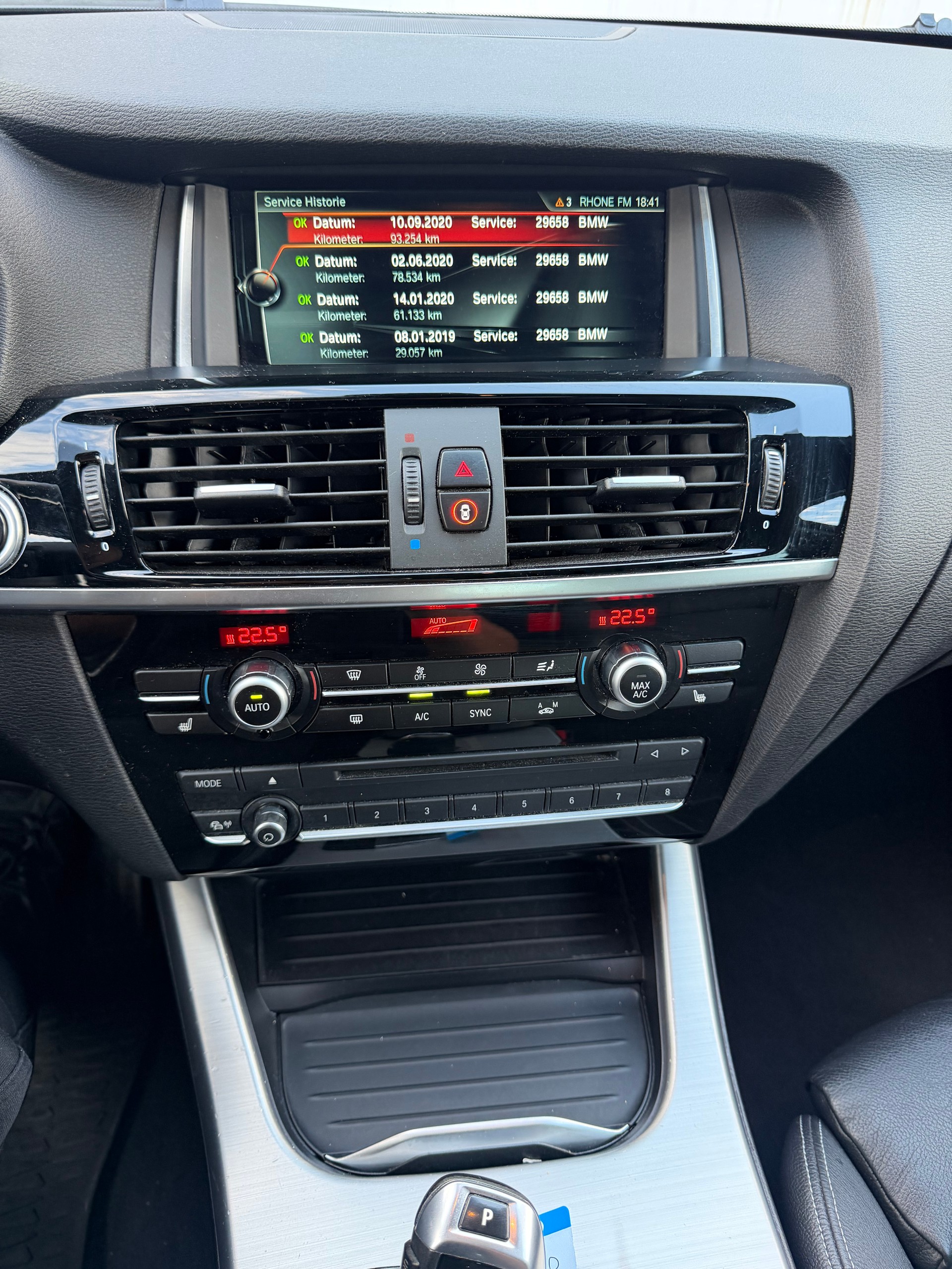 BMW X4 xDrive 20d M Paket Steptronic-image-14