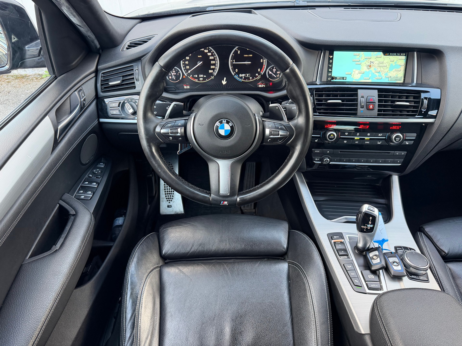 BMW X4 xDrive 20d M Paket Steptronic-image-8