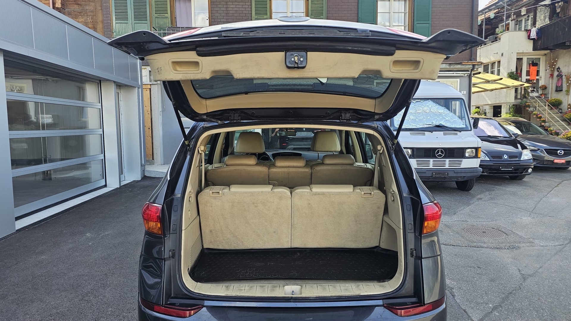 SUBARU Tribeca 3.0 AWD Executive-image-8