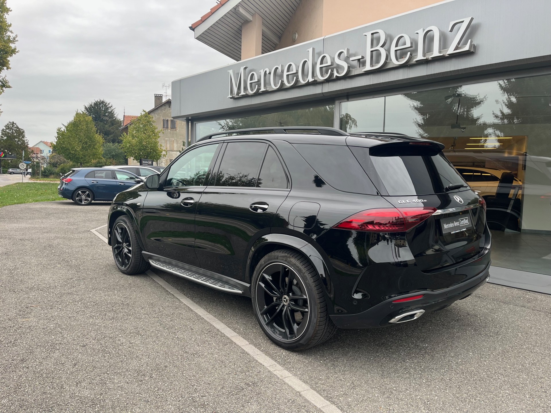 MERCEDES-BENZ GLE 400 e EQ Hybrid 4Matic 9G-Tronic EQ Star-image-3