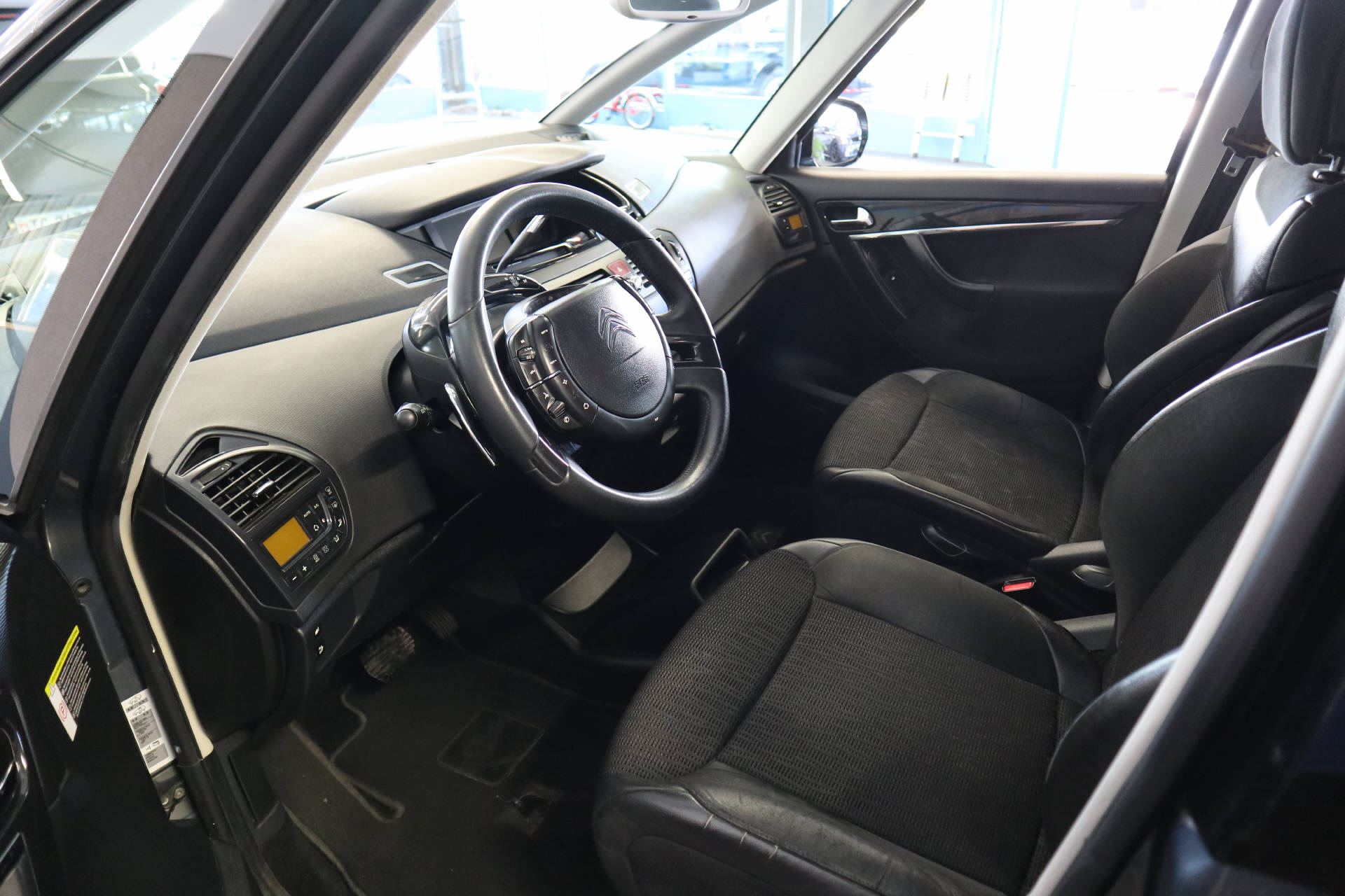 CITROEN C4 Grand Picasso 2.0 HDi 150 Exclusive 7P.EGS-image-11