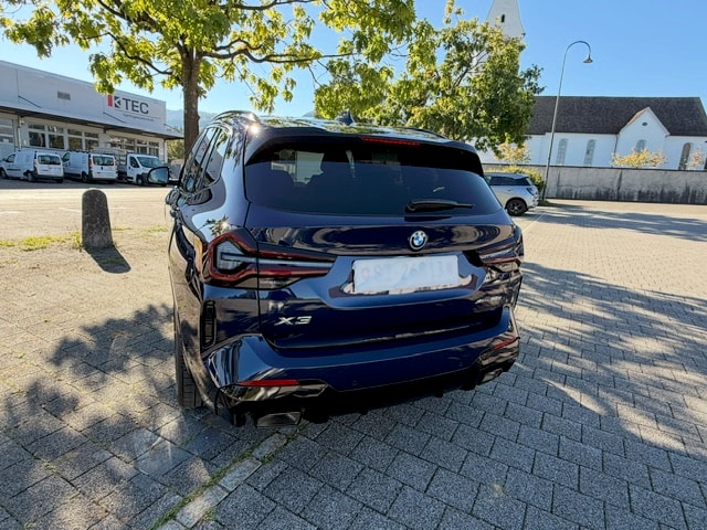 BMW X3 xDrive30e-image-3