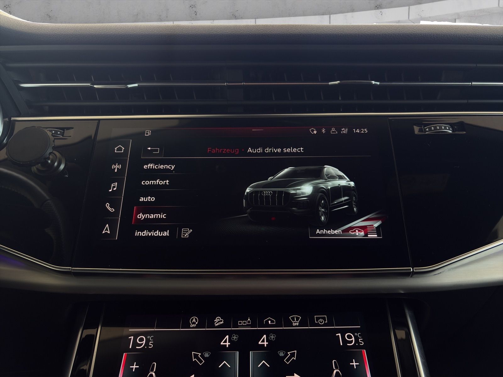 AUDI Q8 50 TDI quattro tiptronic-image-14