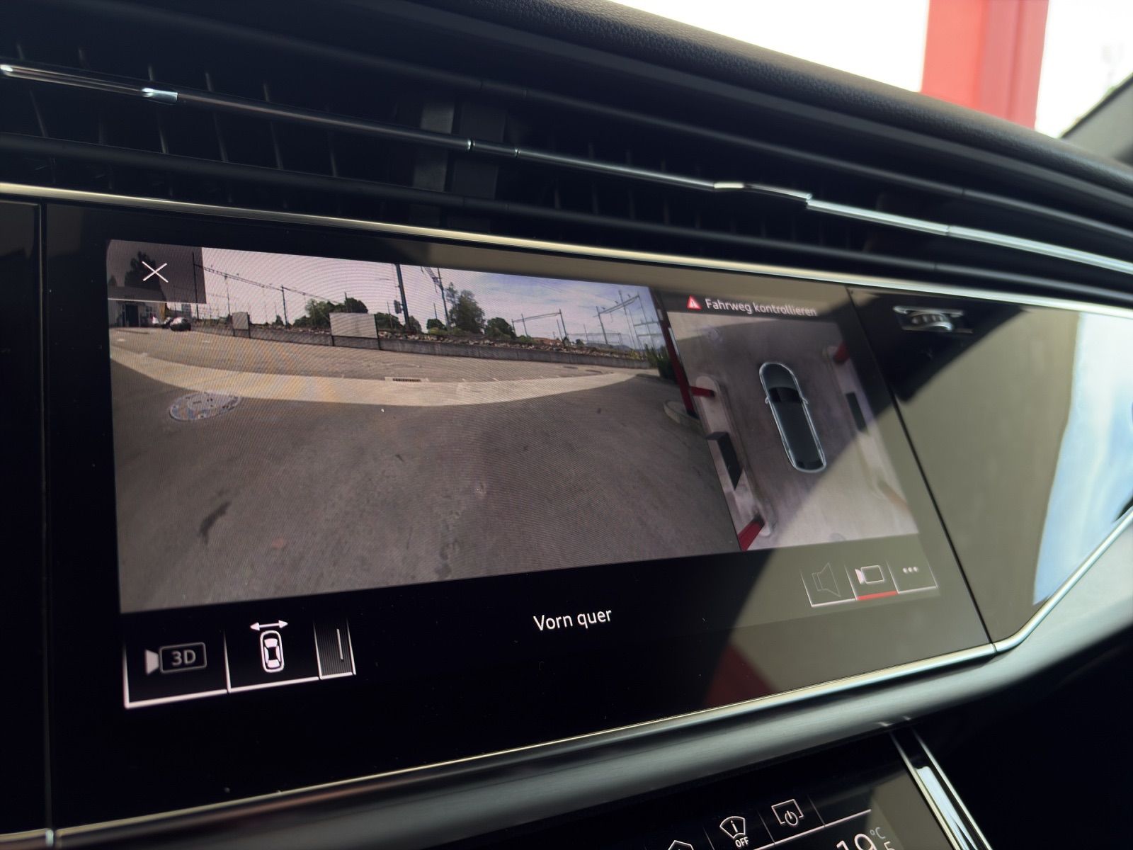 AUDI Q8 50 TDI quattro tiptronic-image-19