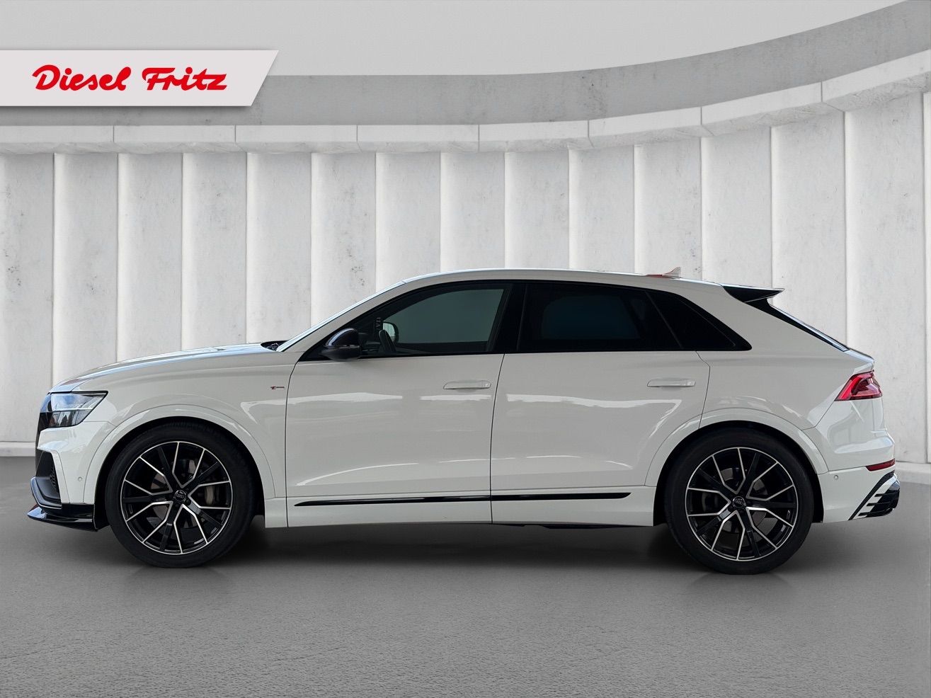 AUDI Q8 50 TDI quattro tiptronic-image-1