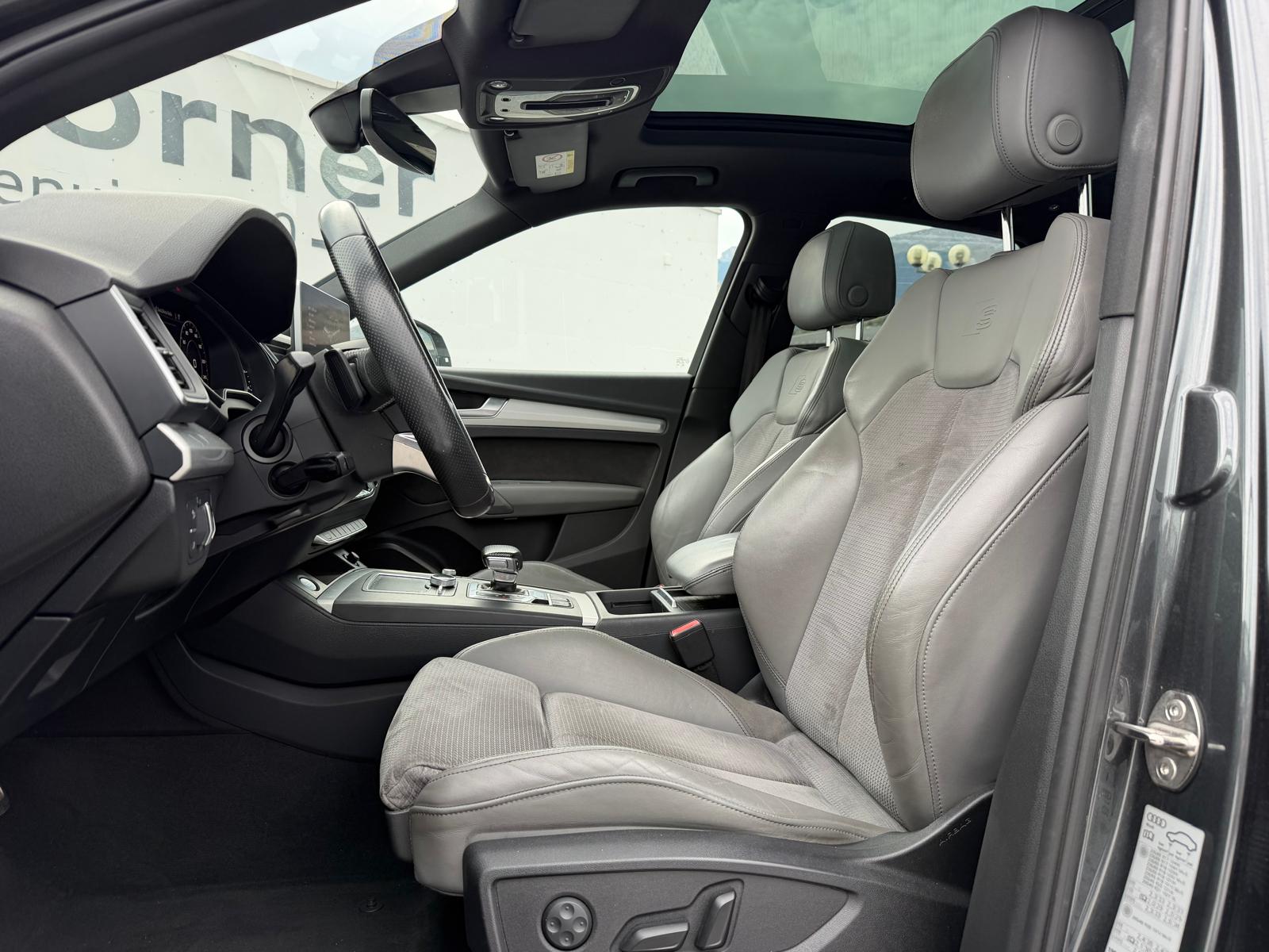 AUDI Q5 2.0 TFSI sport quattro S-tronic-image-6
