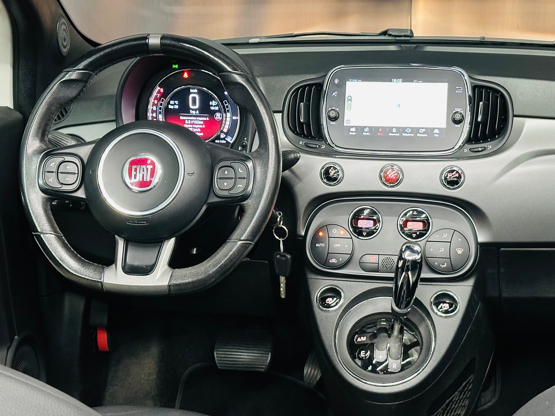 FIAT 500C 1.2 S Dualogic Sport-image-11