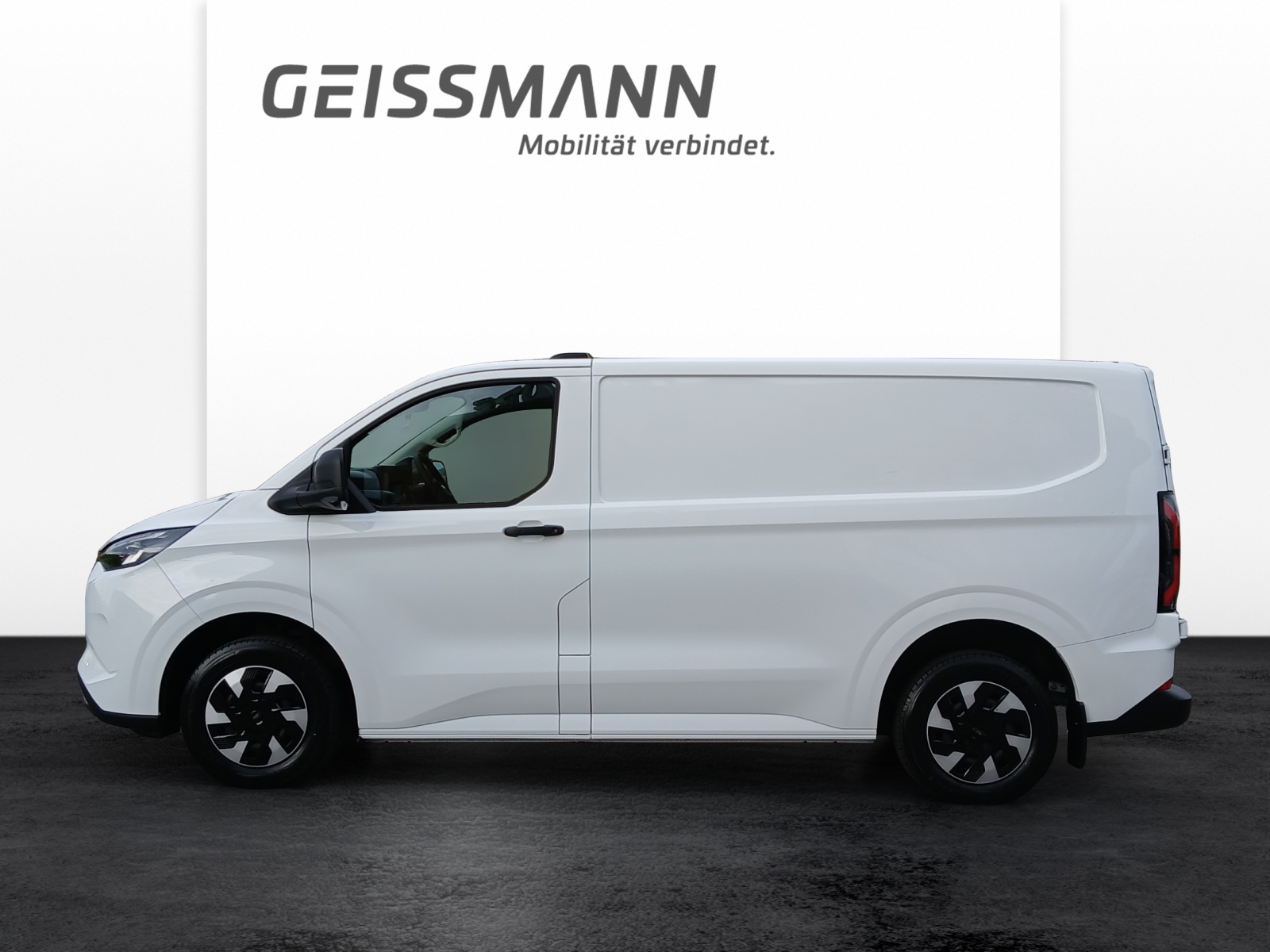 FORD E-Transit Custom Van 320 L1 Trend-showroom-element-1