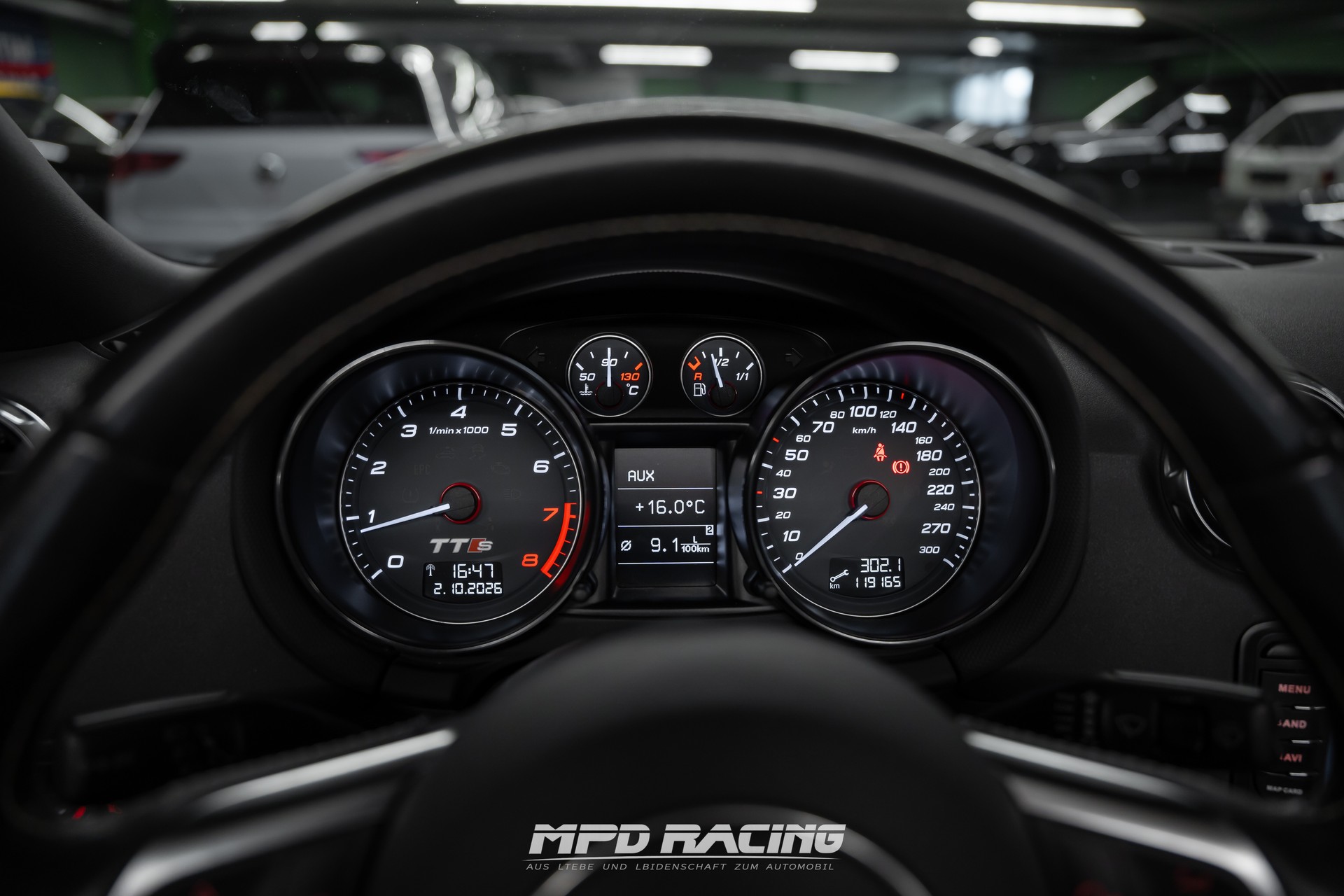 AUDI TTS Roadster 2.0 TFSI quattro-image-23