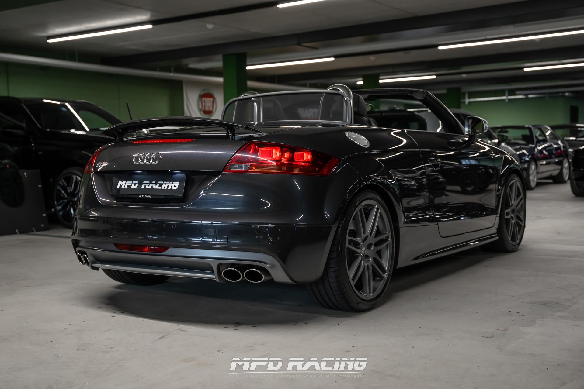 AUDI TTS Roadster 2.0 TFSI quattro-image-5