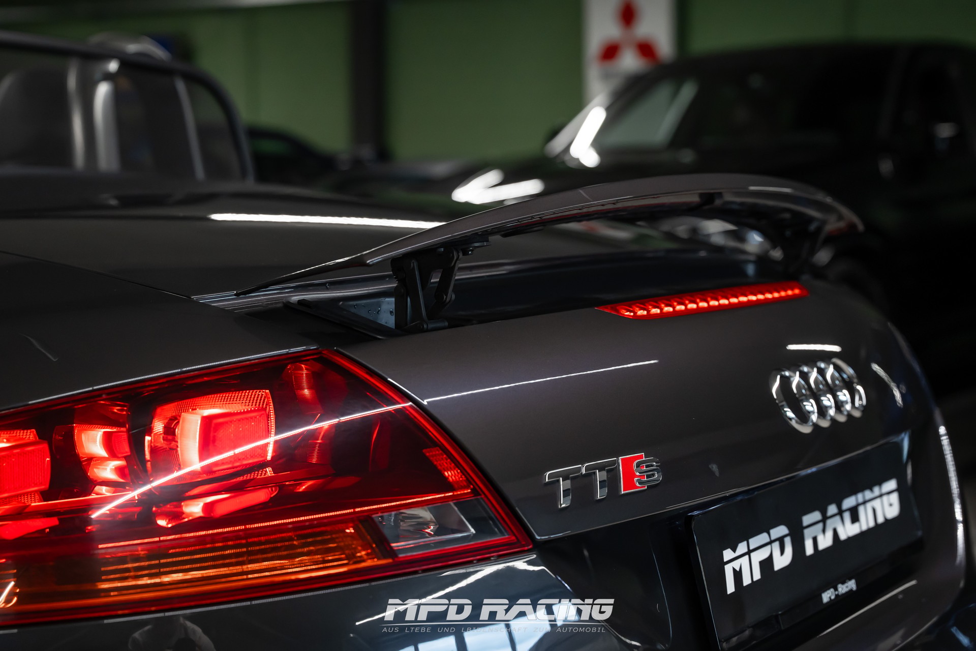 AUDI TTS Roadster 2.0 TFSI quattro-image-11