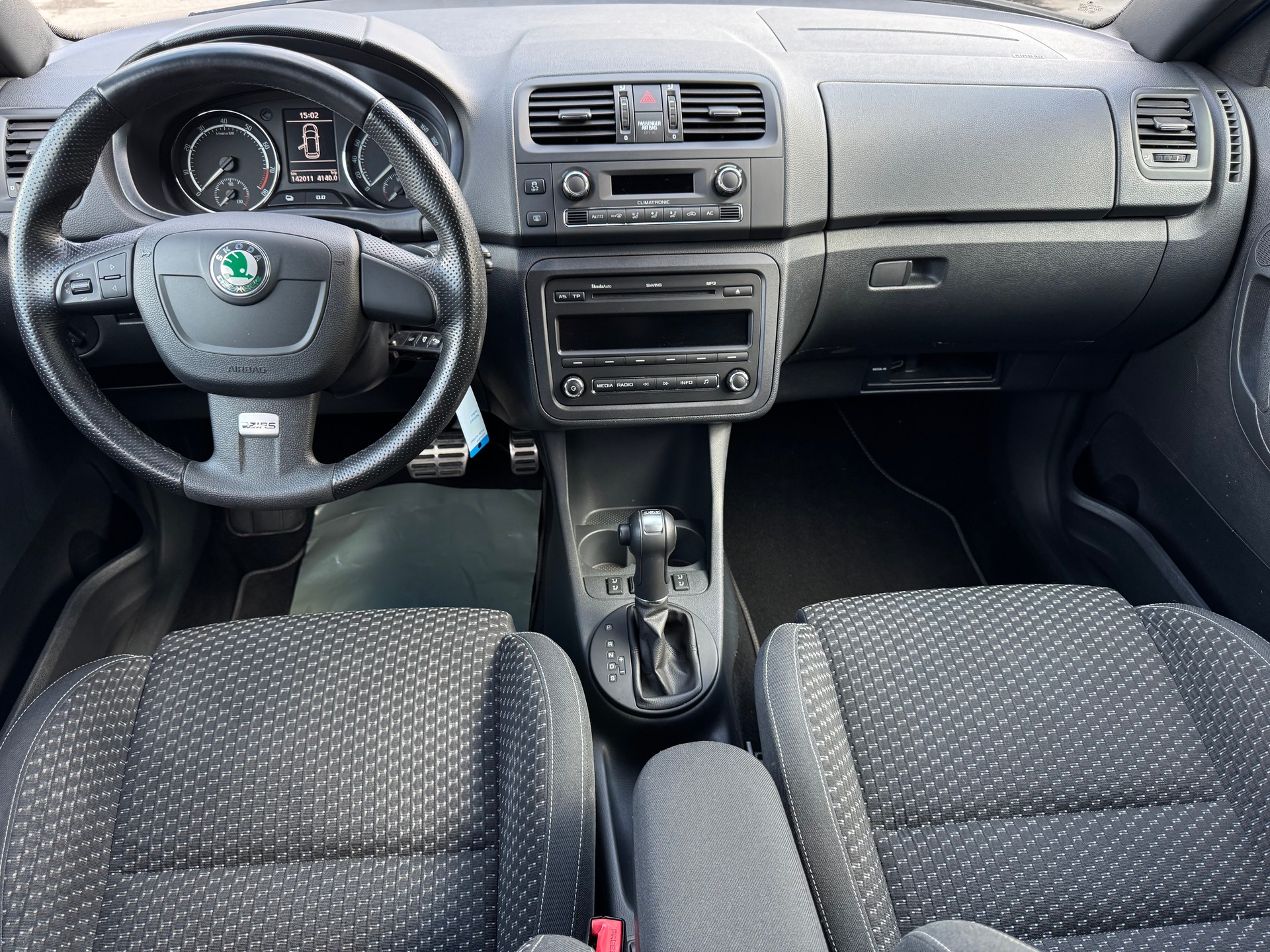 SKODA Fabia 1.4 TSI RS DSG-image-10