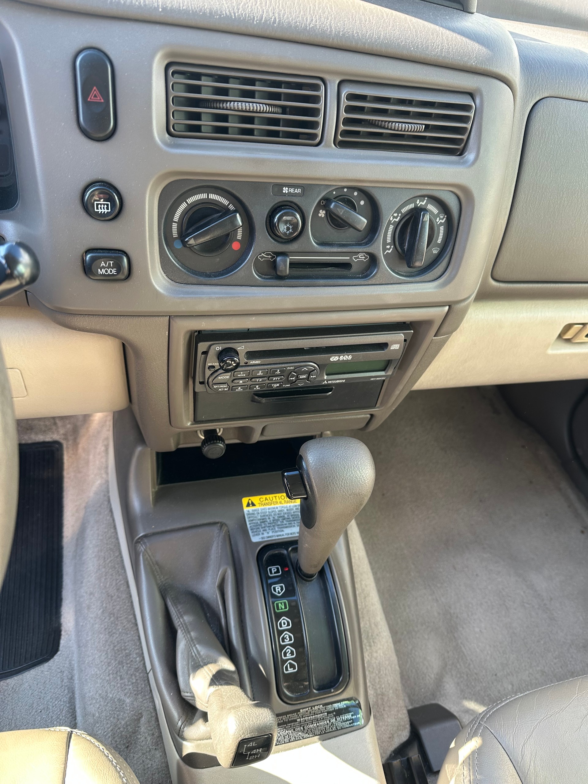 MITSUBISHI Pajero Sport 3.0 GLS Edition-image-4