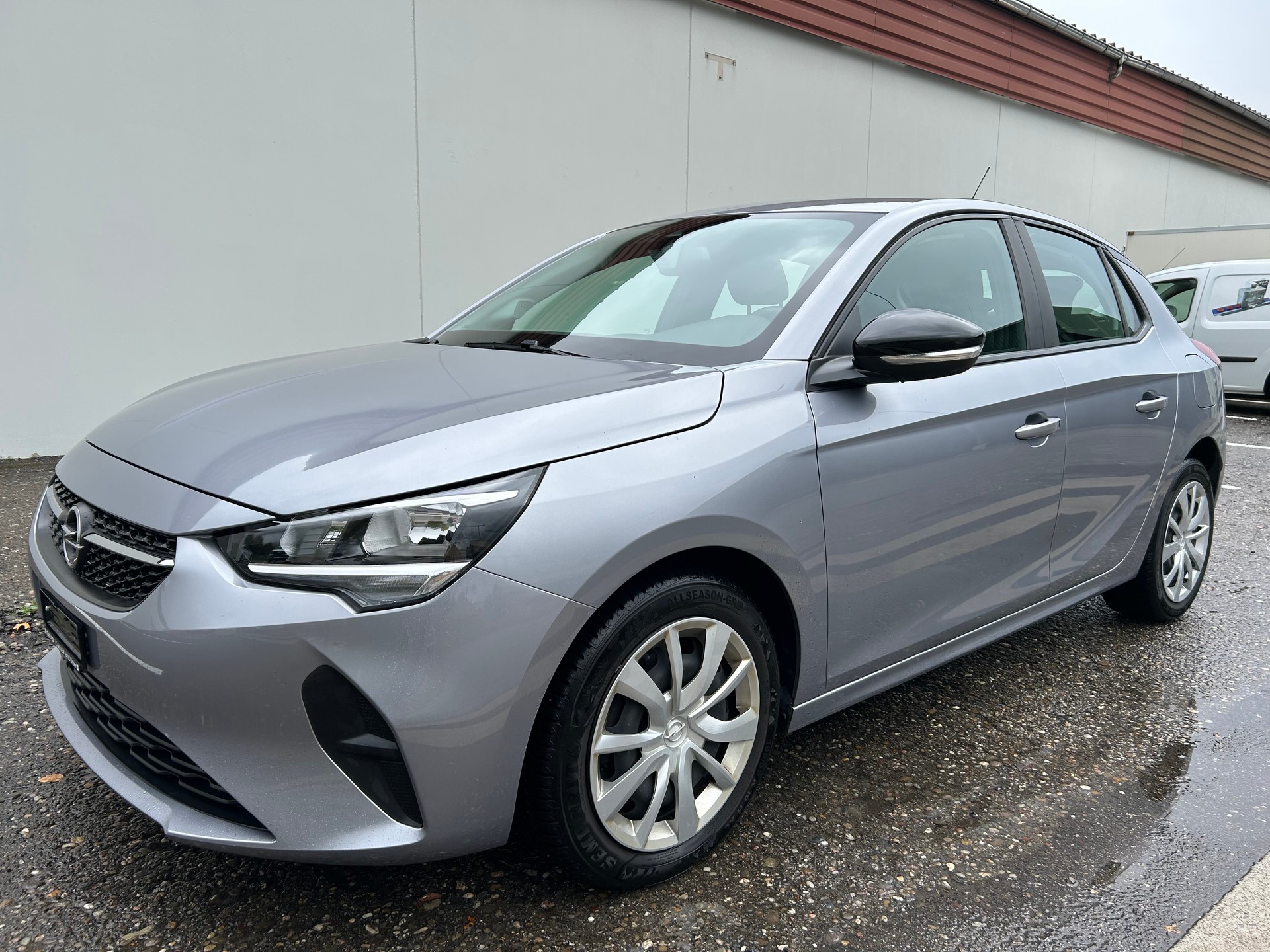 OPEL Corsa 1.2 TP Edition-image-0