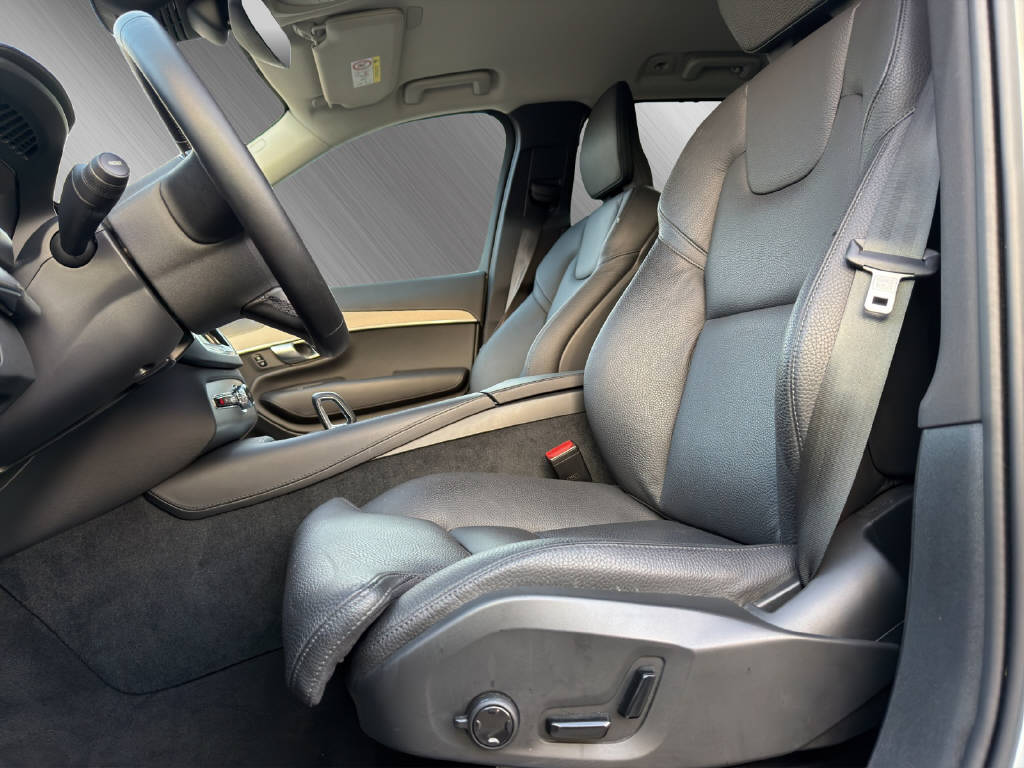 VOLVO XC90 2.0 T8 TE Plus Dark 7P. eAWD **CH Fahrzeug**-image-15