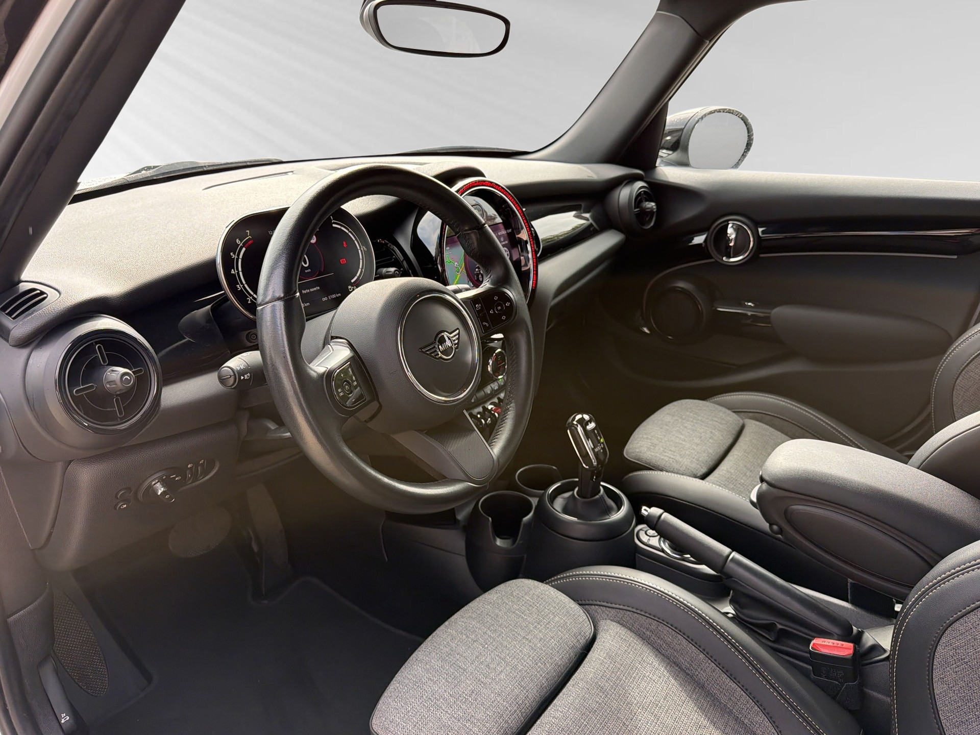 MINI Cooper Steptronic DKG-image-3