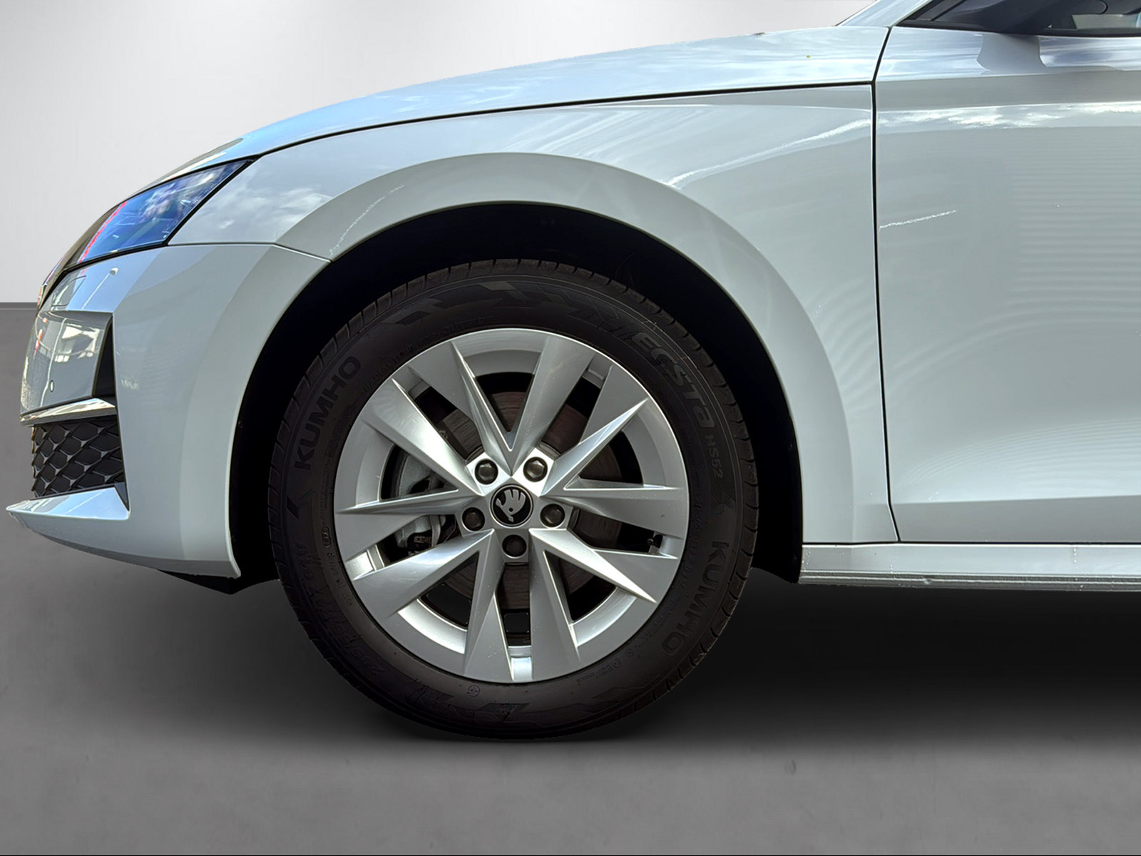 SKODA Octavia Combi 2.0 TSI Selection 4x4 DSG-image-3