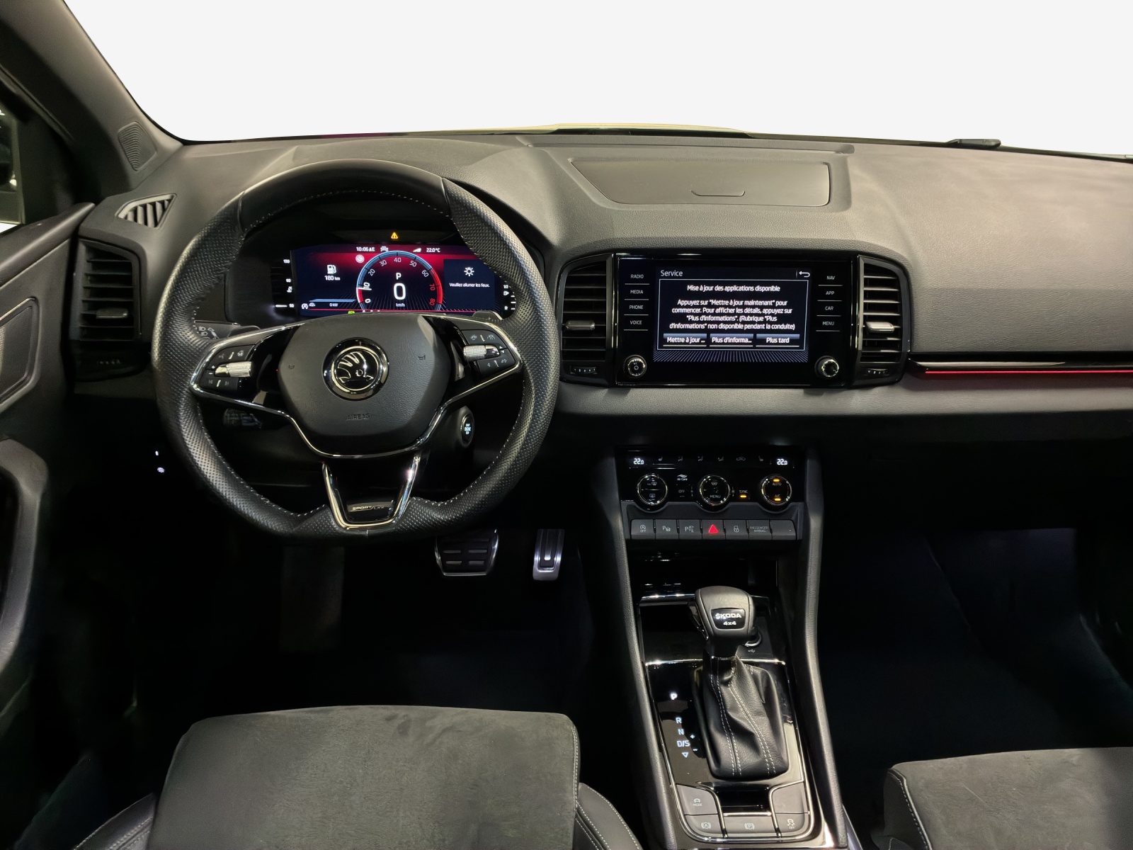 SKODA Karoq 2.0 TSI SportLine 4x4 DSG-image-8