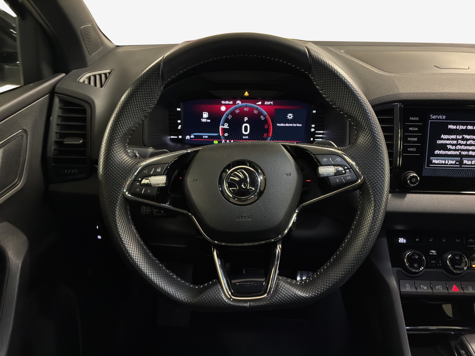 SKODA Karoq 2.0 TSI SportLine 4x4 DSG-image-9