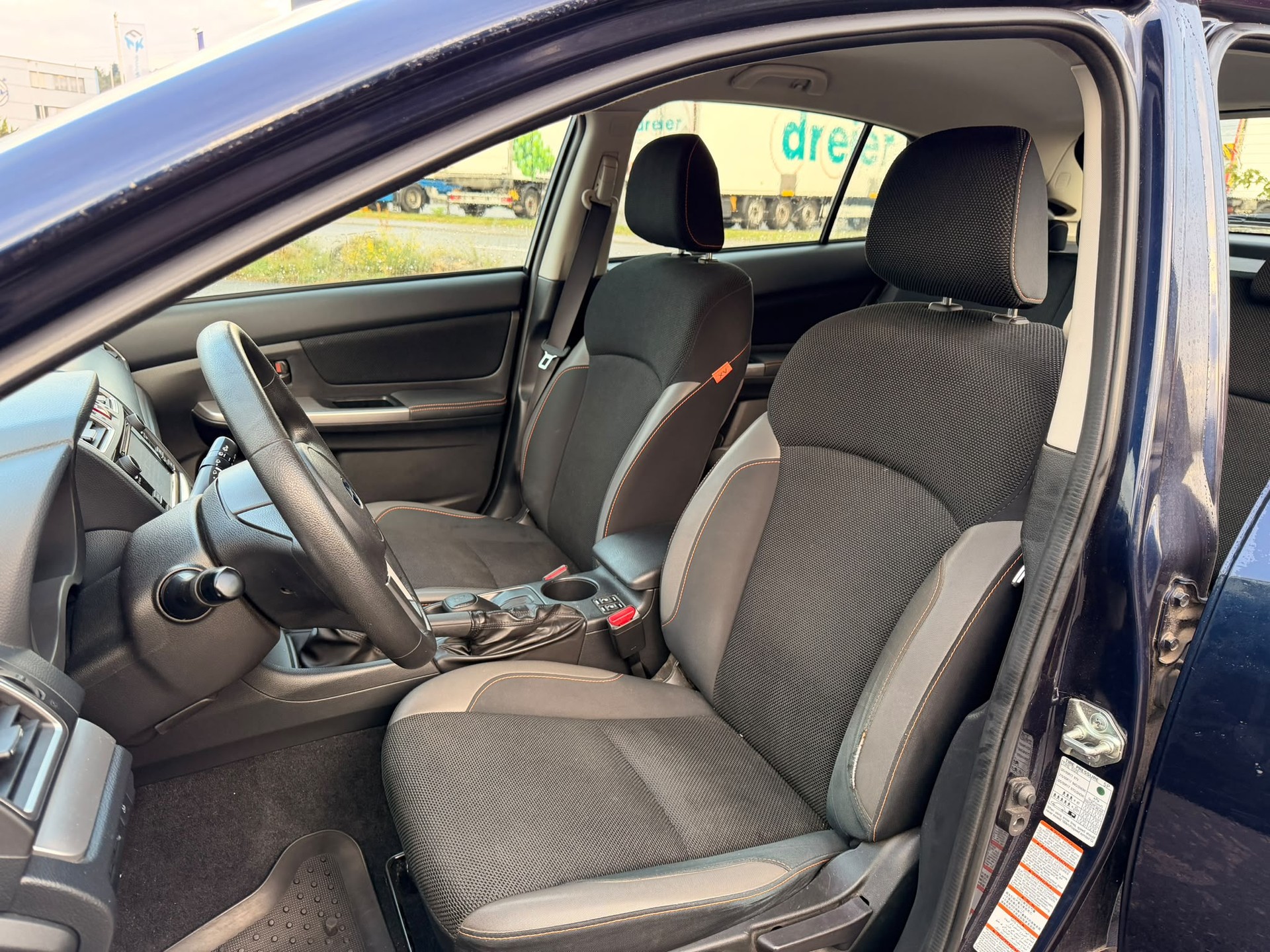 SUBARU XV 1.6 Swiss Two-image-6
