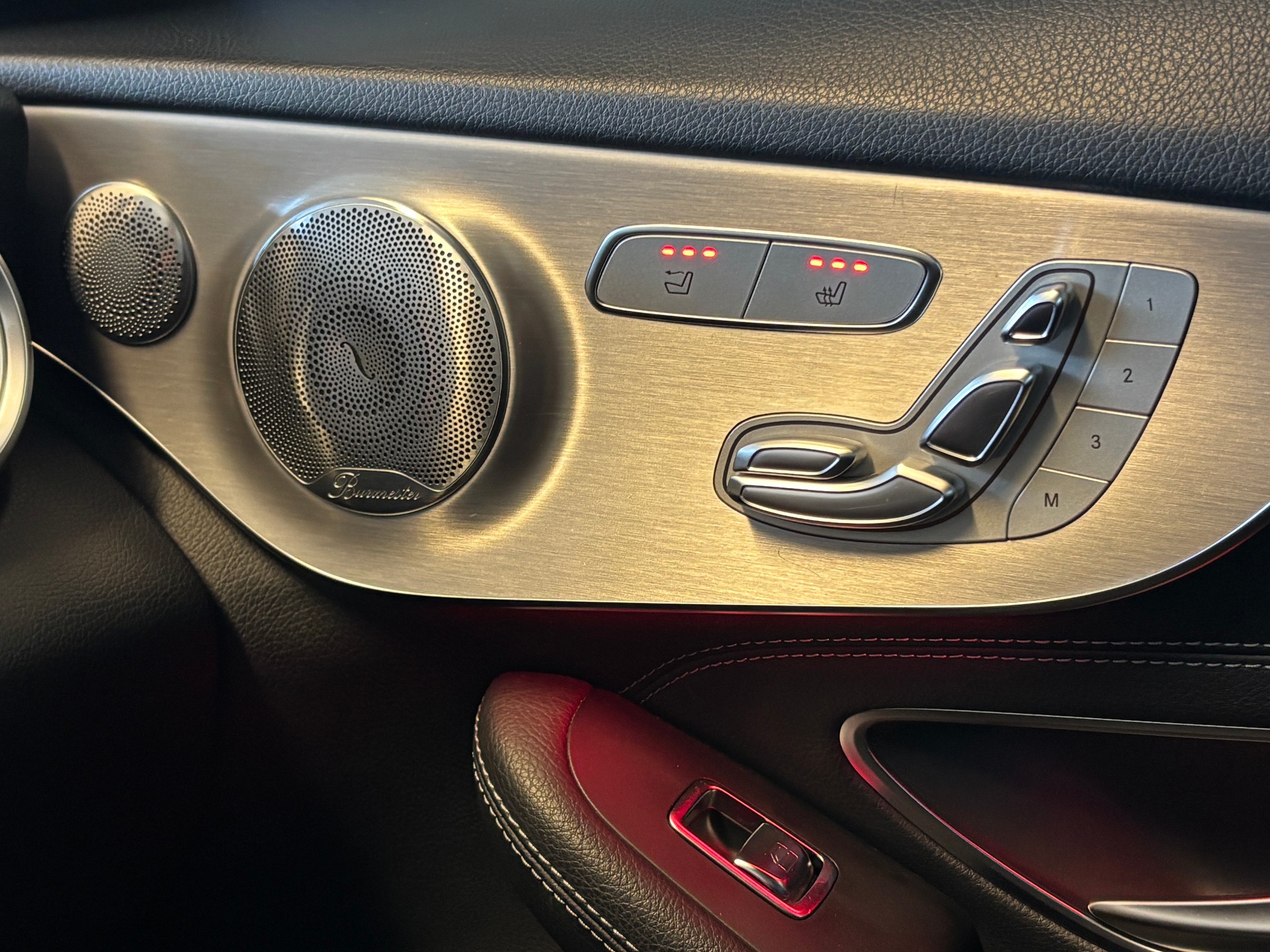 MERCEDES-BENZ C 200 AMG Line Cabriolet 9G-Tronic-image-16