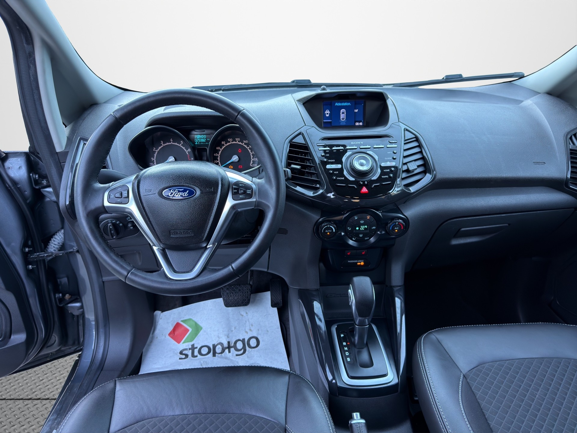 FORD EcoSport 1.5 Titanium PowerShift-image-11