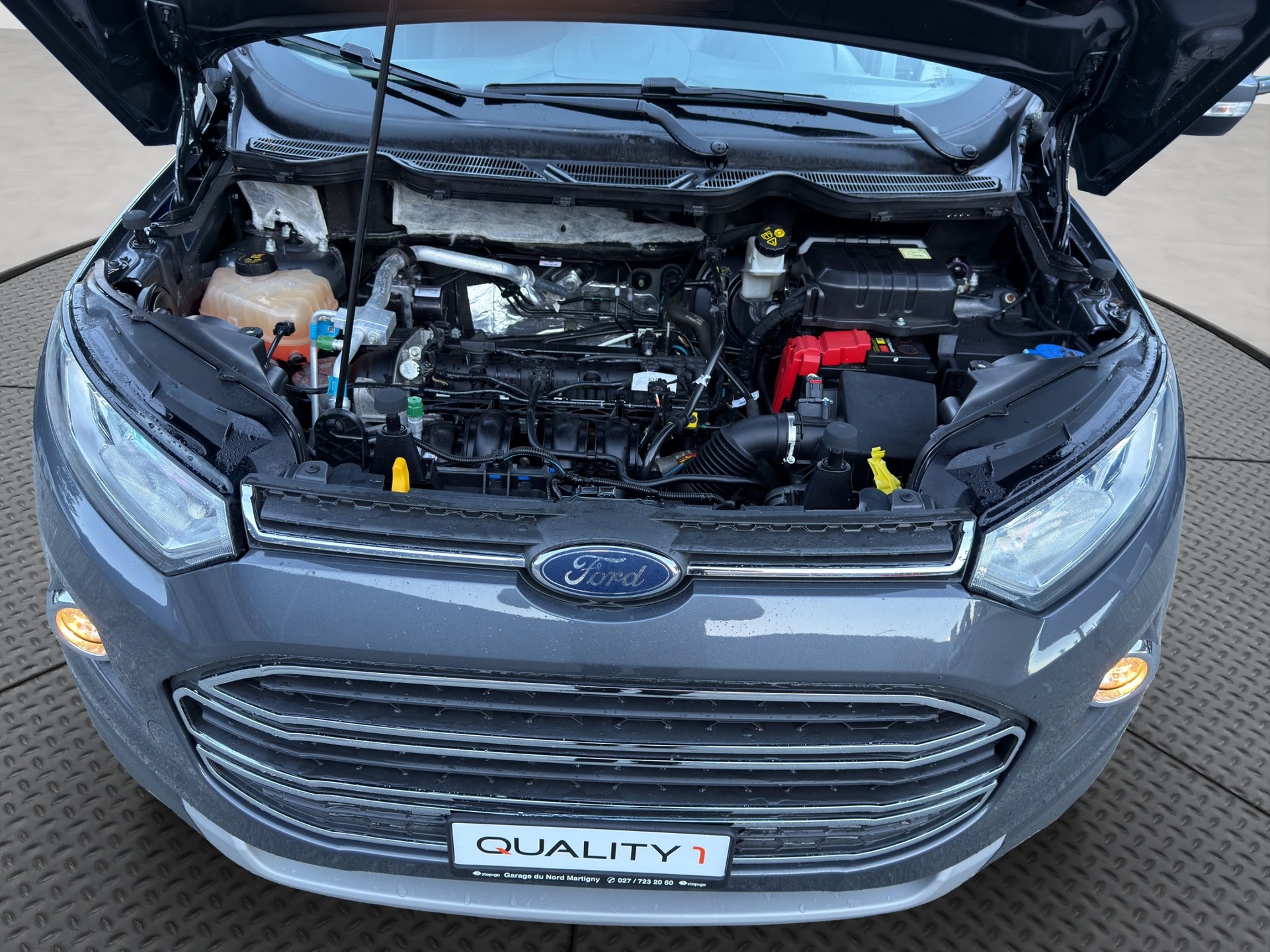 FORD EcoSport 1.5 Titanium PowerShift-image-15