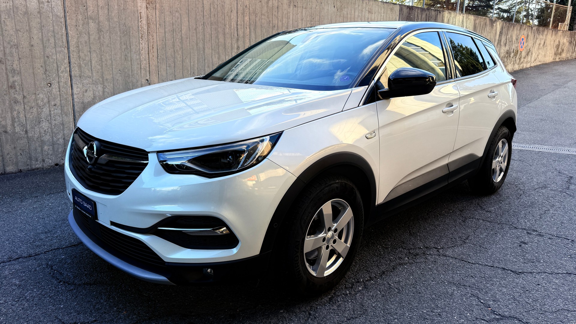 OPEL Grandland X 1.2i TP Excellence Automatik-image-2