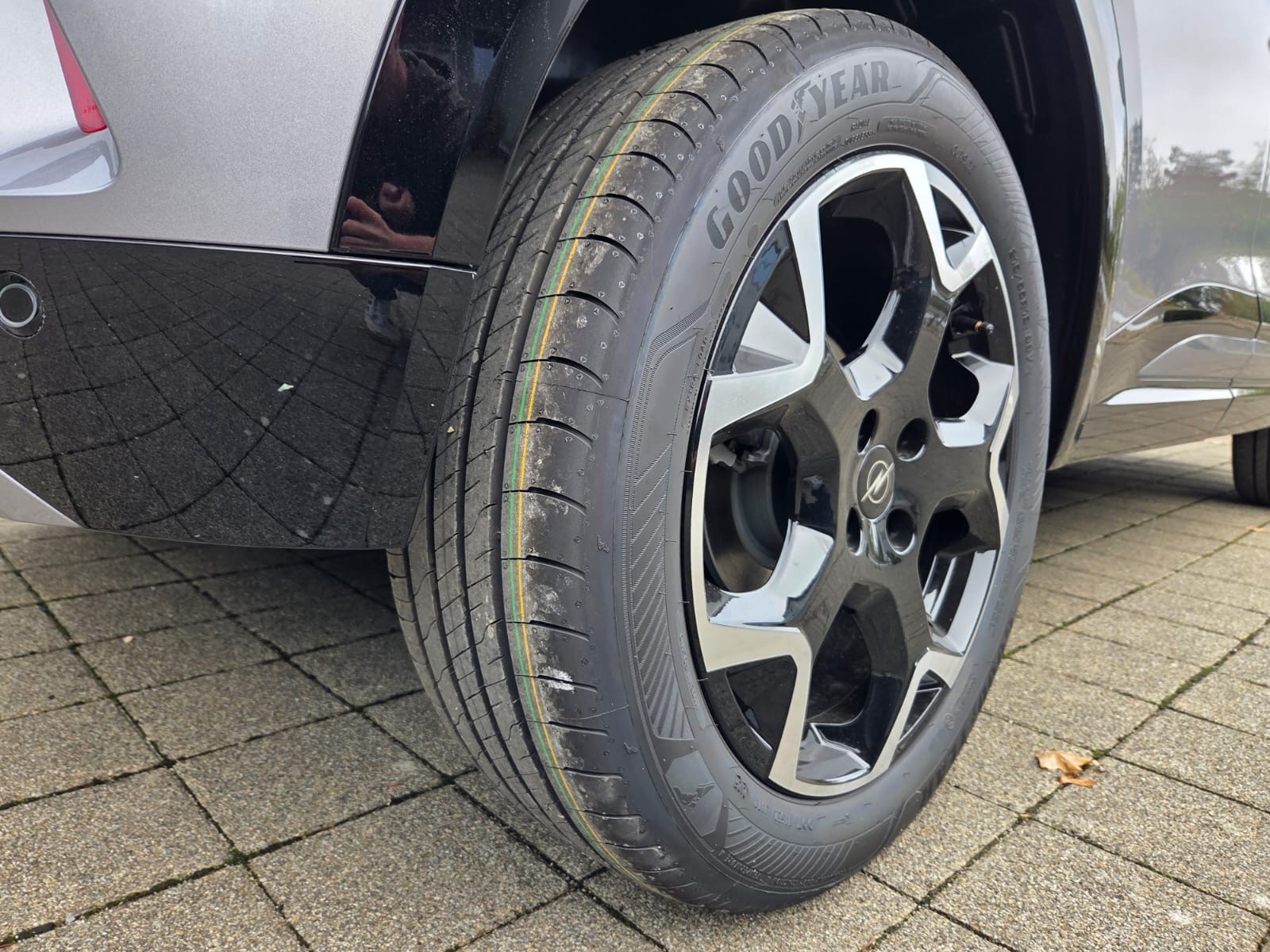 OPEL Mokka 1.2 Direct Injection Turbo MHEV GS VIVA-image-15