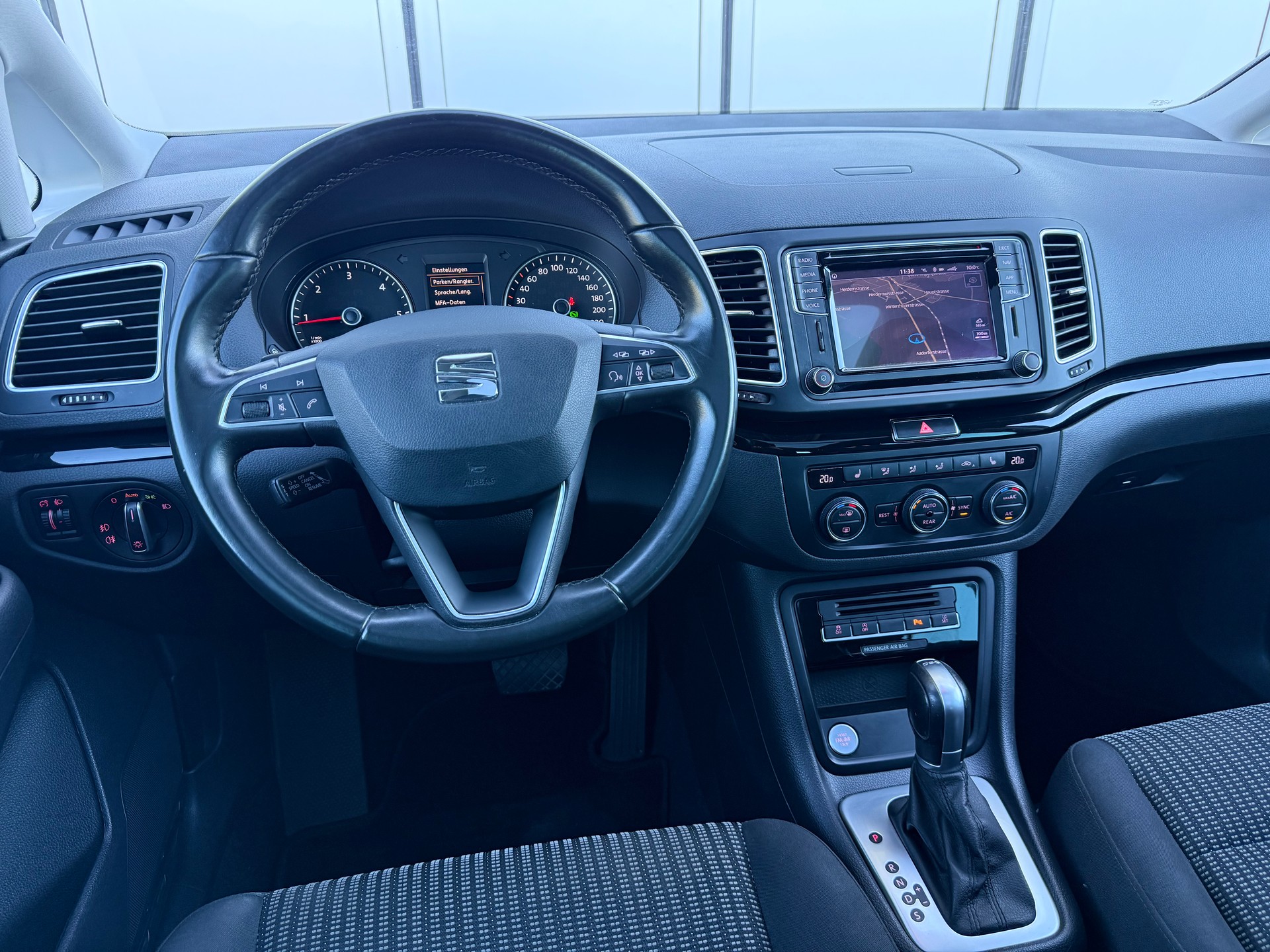 SEAT Alhambra 2.0 TDI Style DSG-image-6
