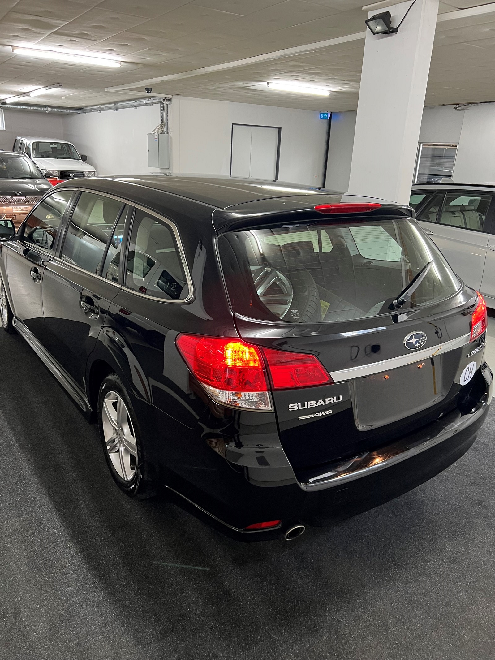 SUBARU Legacy 2.0i Swiss AWD Lineartronic-image-3