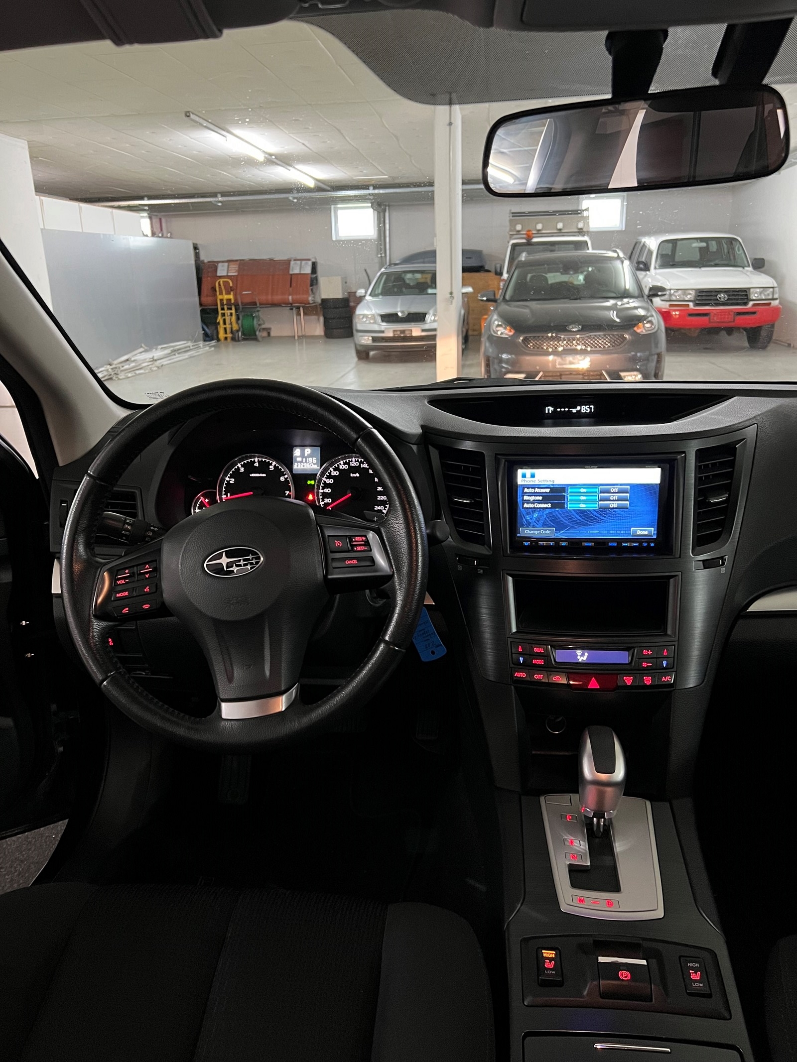 SUBARU Legacy 2.0i Swiss AWD Lineartronic-image-14