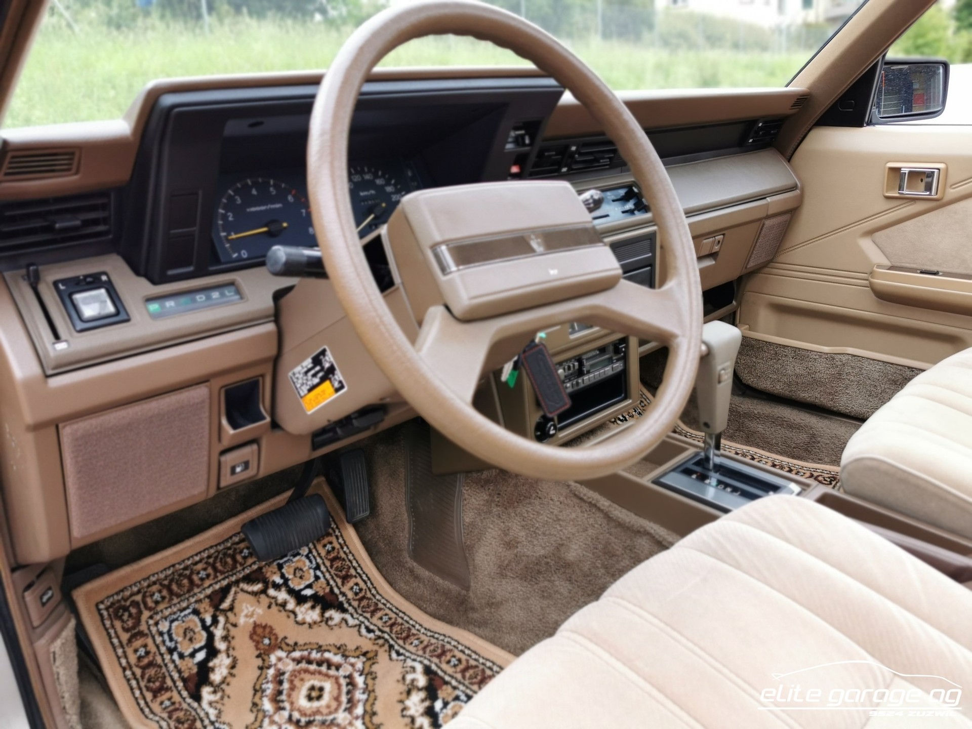 TOYOTA Crown 2800i Super Saloon-image-10