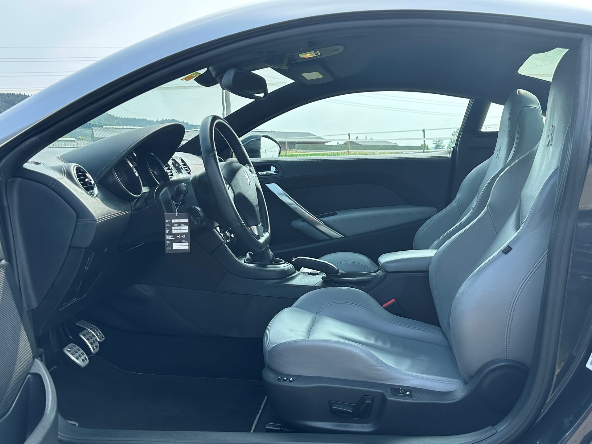 PEUGEOT RCZ 1.6 Turbo-image-10