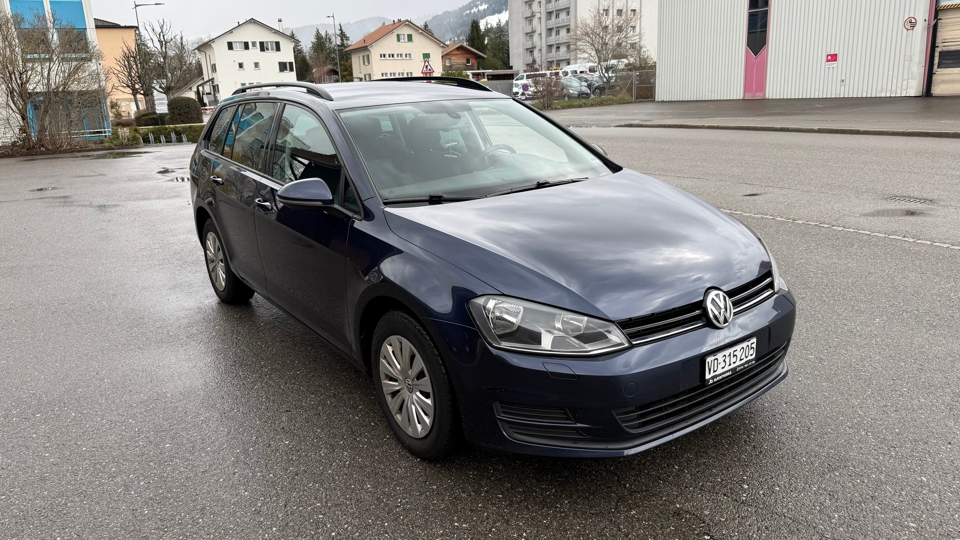 VW Golf Variant 1.6 TDI Trendline 4Motion-image-0