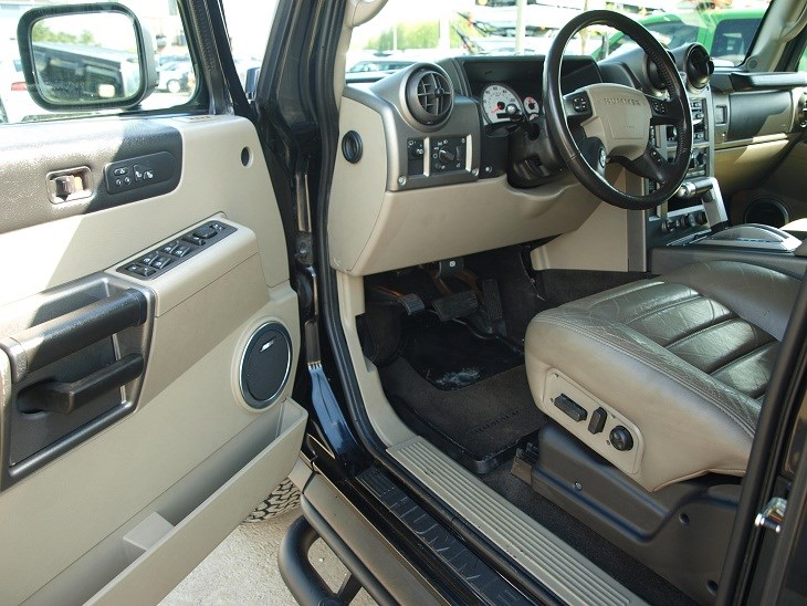 HUMMER H2 6.0 V8-image-4