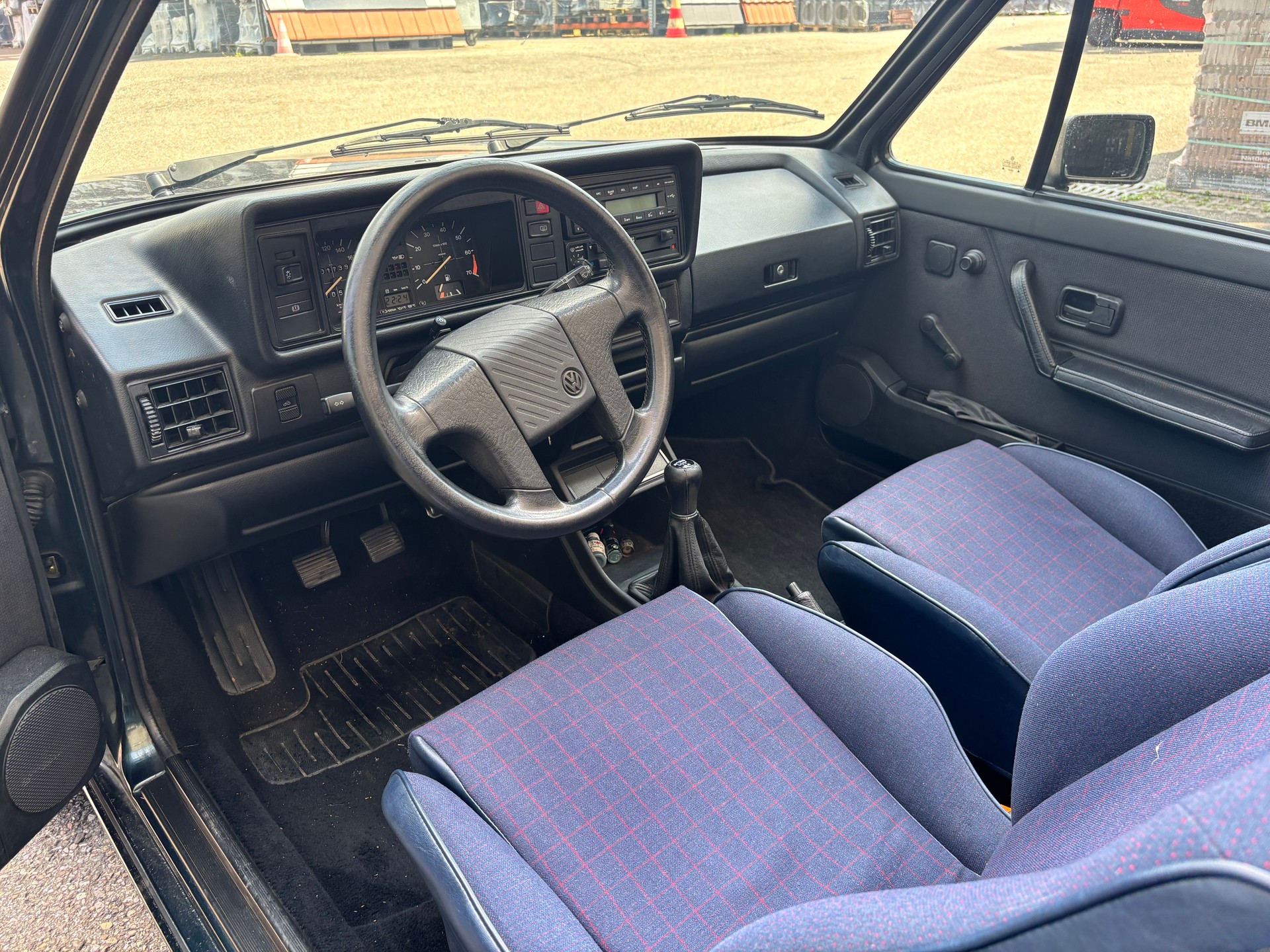 VW Golf Cabriolet 1800 (GL)-image-15