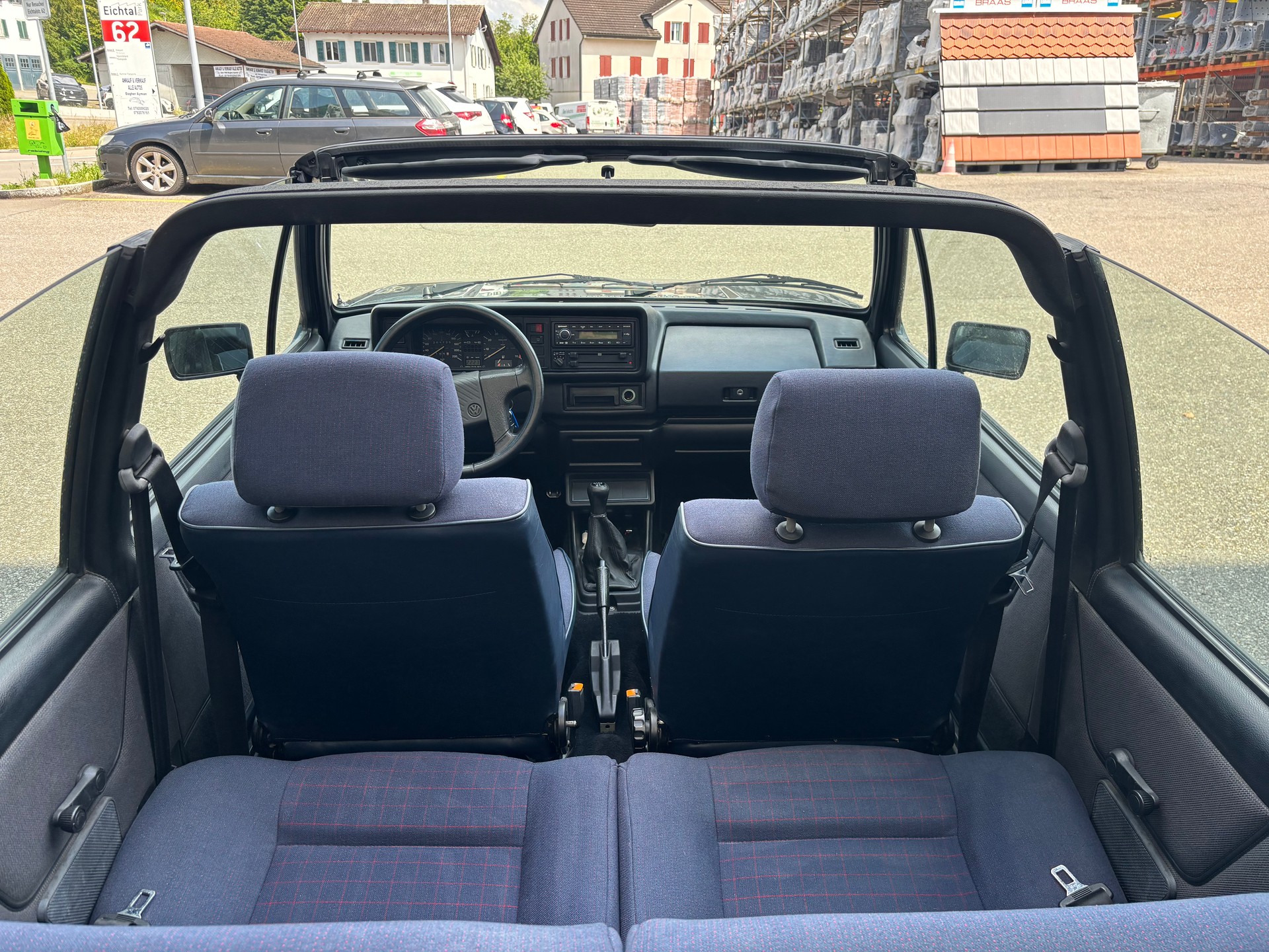 VW Golf Cabriolet 1800 (GL)-image-14