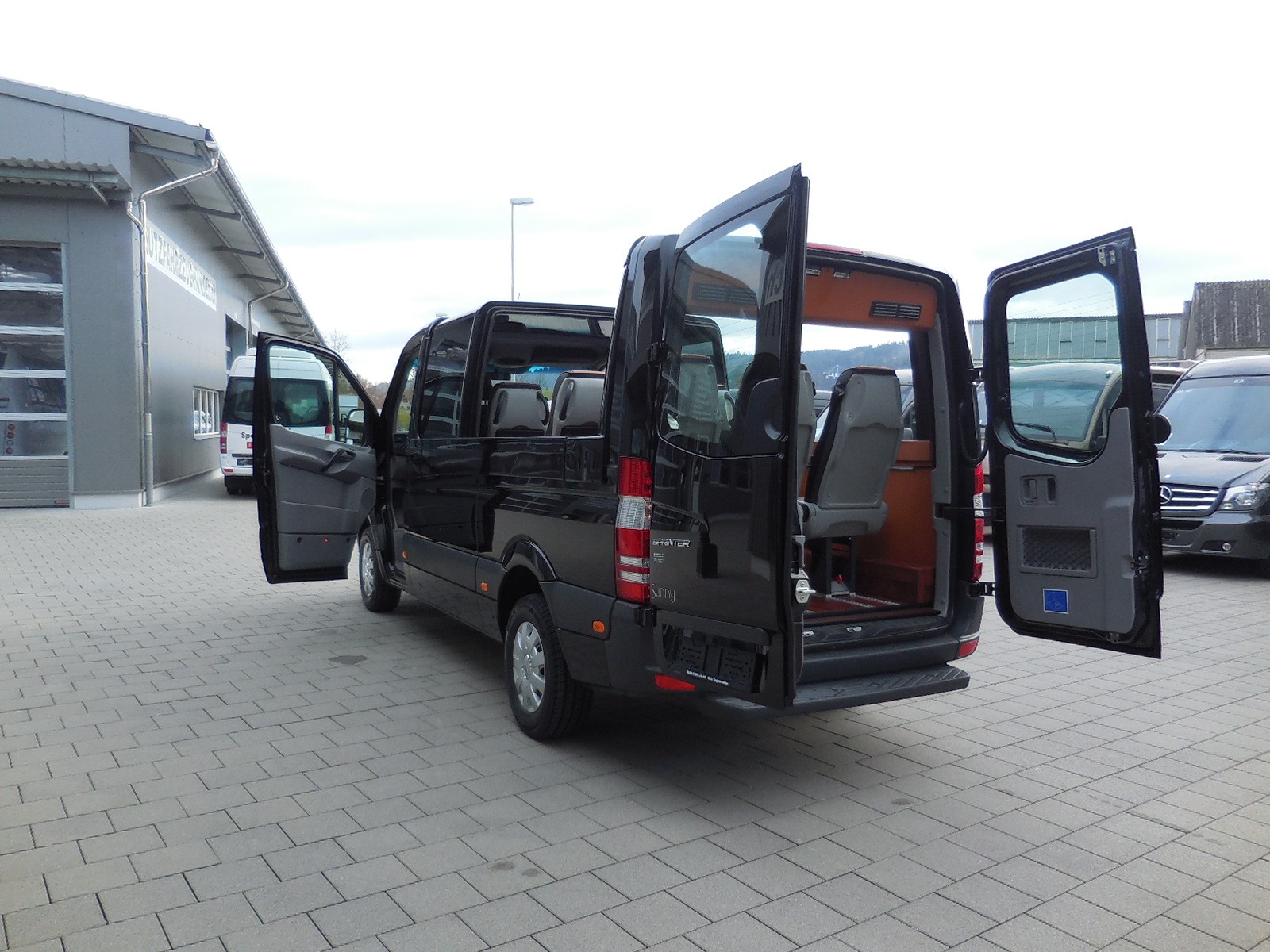 MERCEDES-BENZ Cabriobus (D02)-image-5