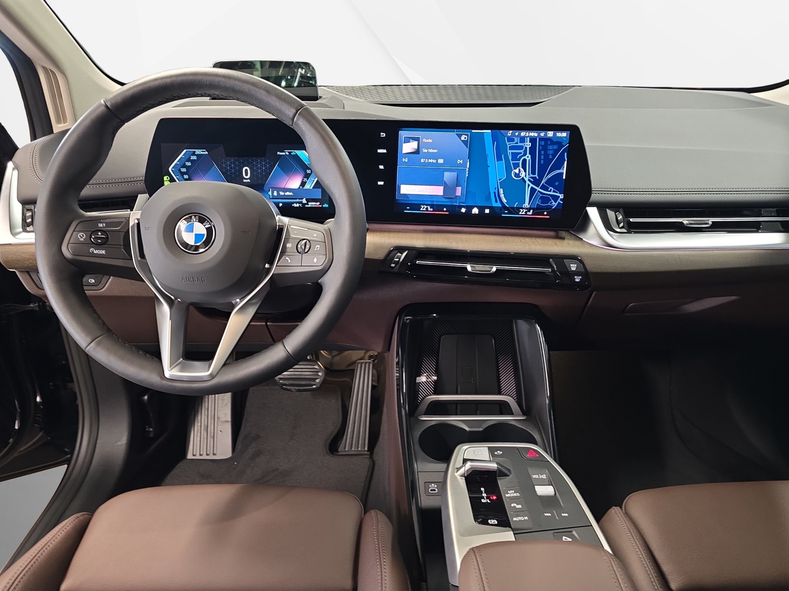 BMW 218i Active Tourer Luxury Line DKG-image-12