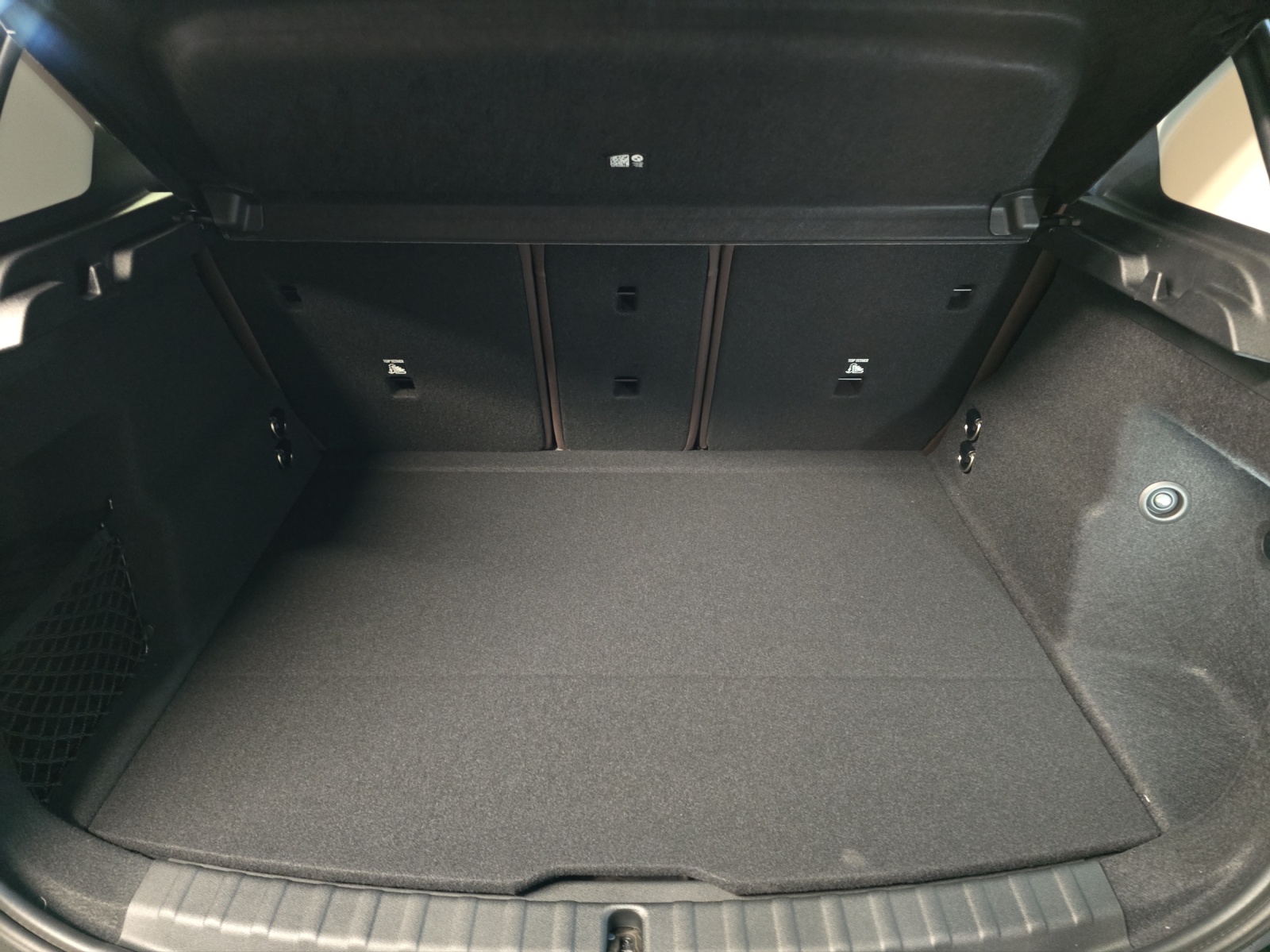 BMW 218i Active Tourer Luxury Line DKG-image-17