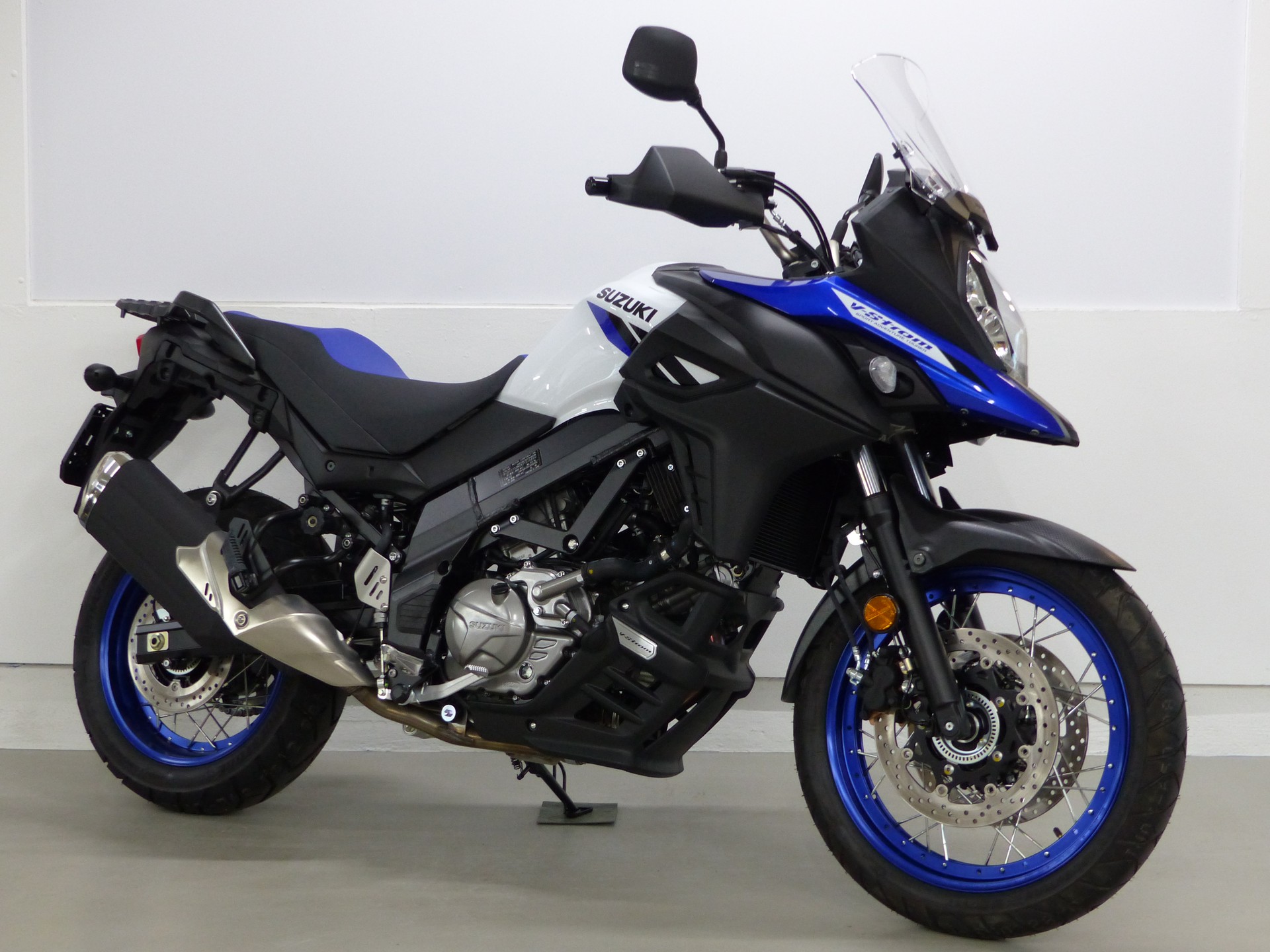 SUZUKI DL 650 XT ABS 35kW-showroom-element-1