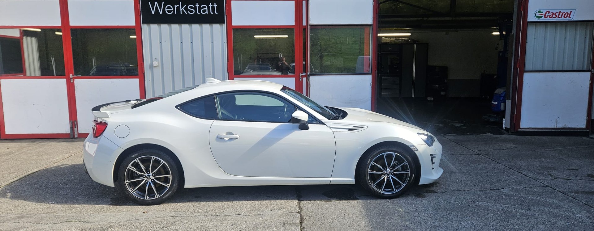 TOYOTA GT 86 2.0 D-4S Race-image-3