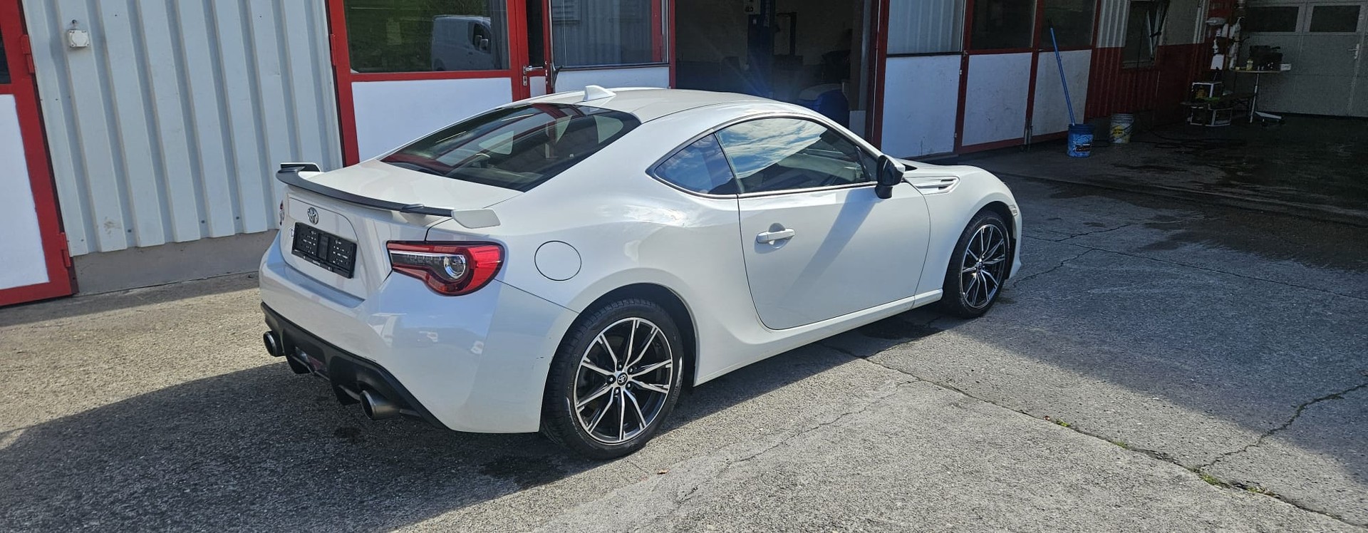TOYOTA GT 86 2.0 D-4S Race-image-4