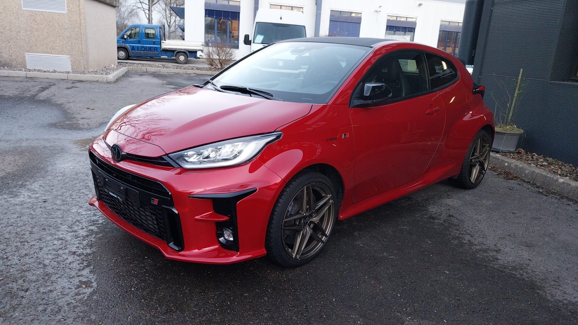 TOYOTA Yaris 1.6 GR Sport-image-0