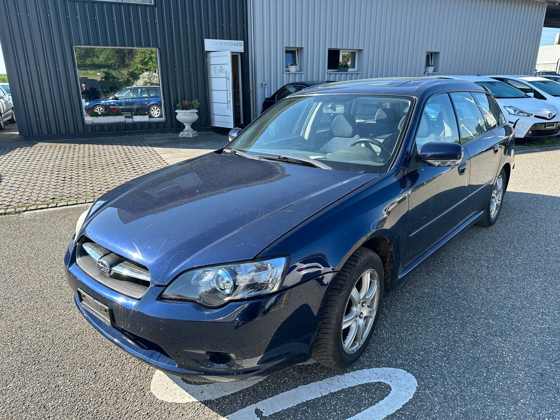SUBARU Legacy 2.5i AWD Classic-image-0