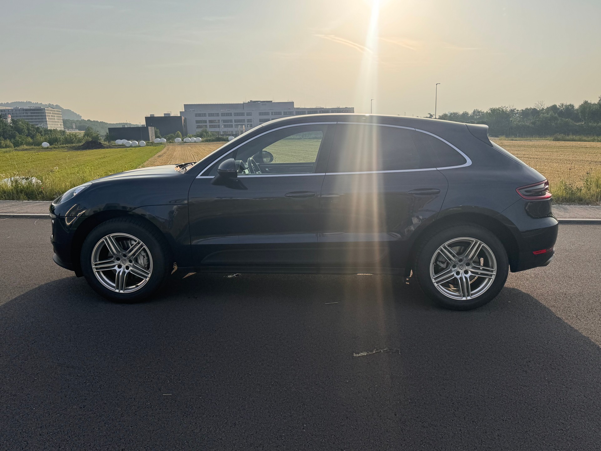 PORSCHE Macan S PDK-image-5