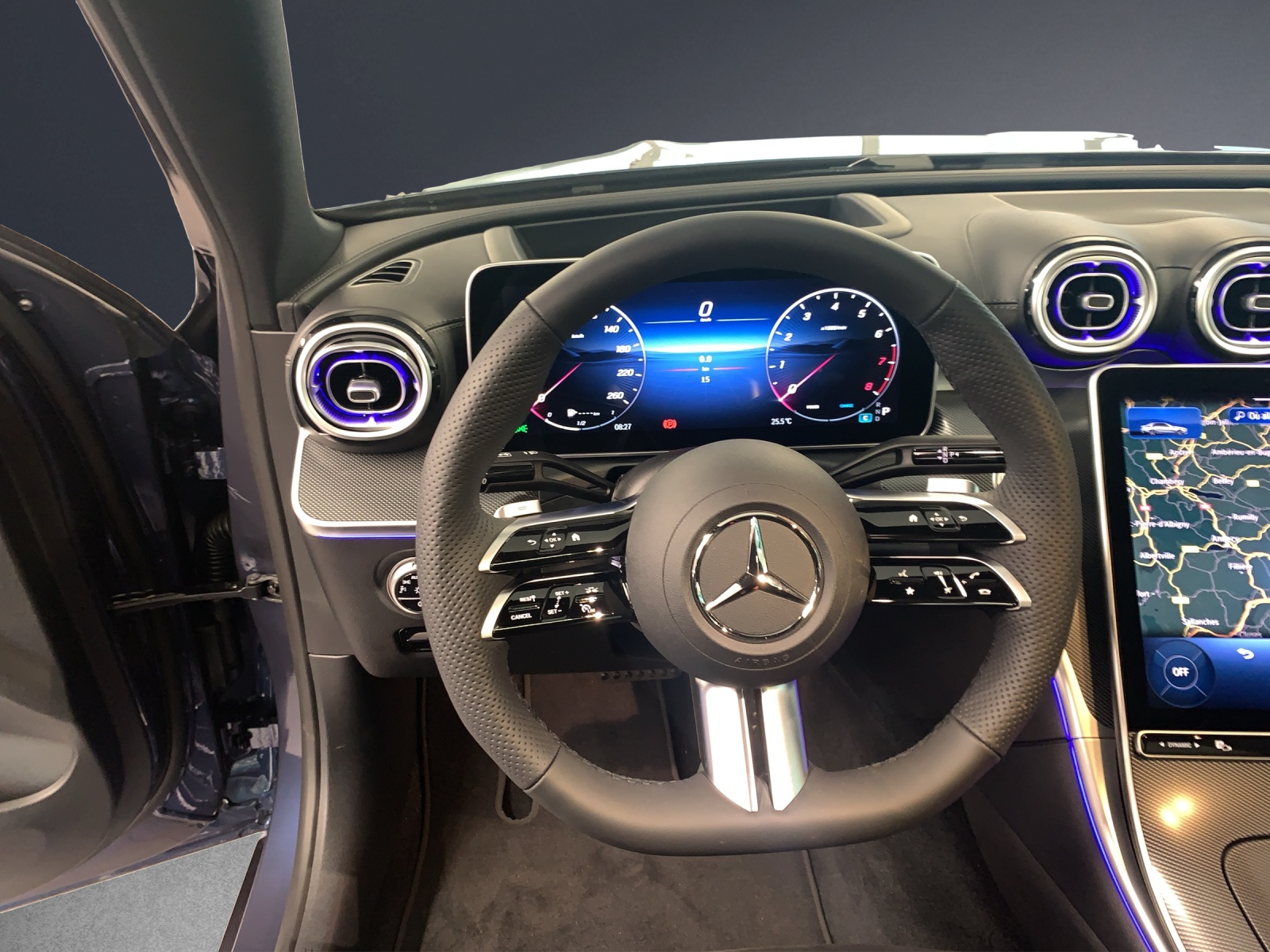 MERCEDES-BENZ C 200 Berline 4MATIC-image-9