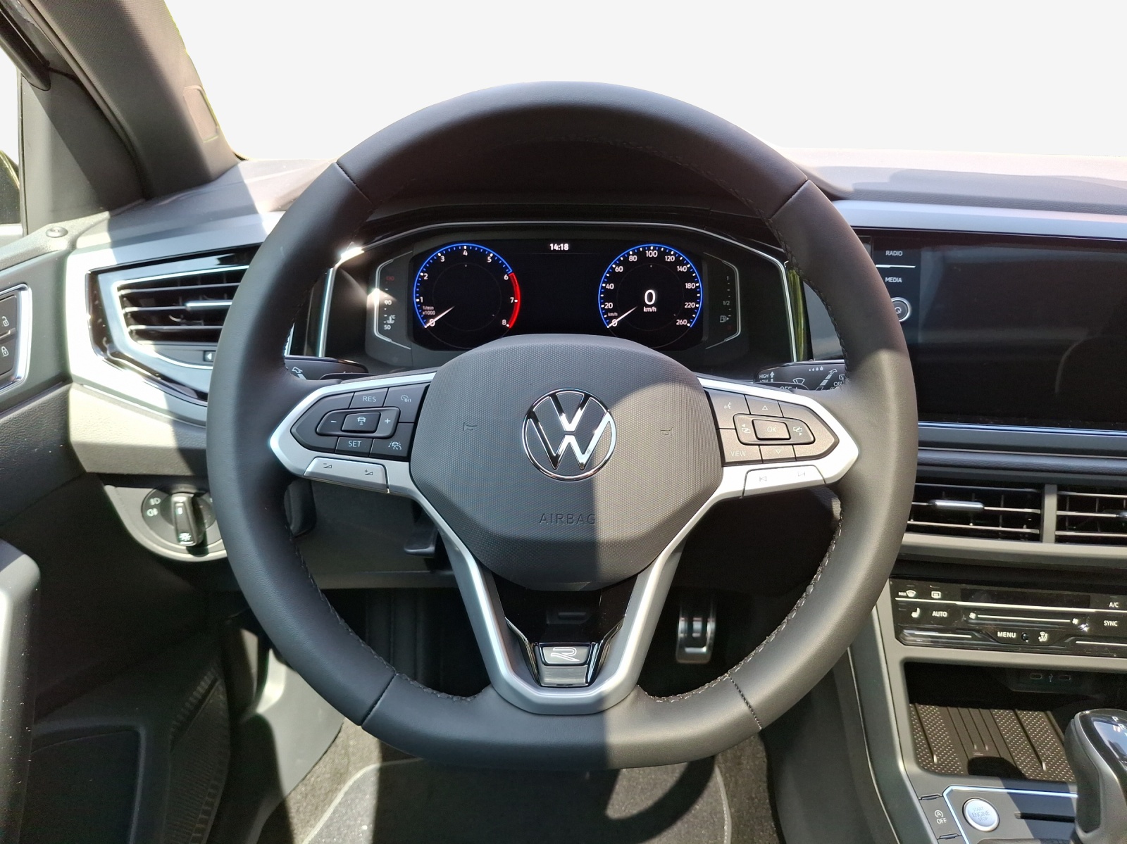 VW Polo 1.0 TSI R-Line United DSG-image-9